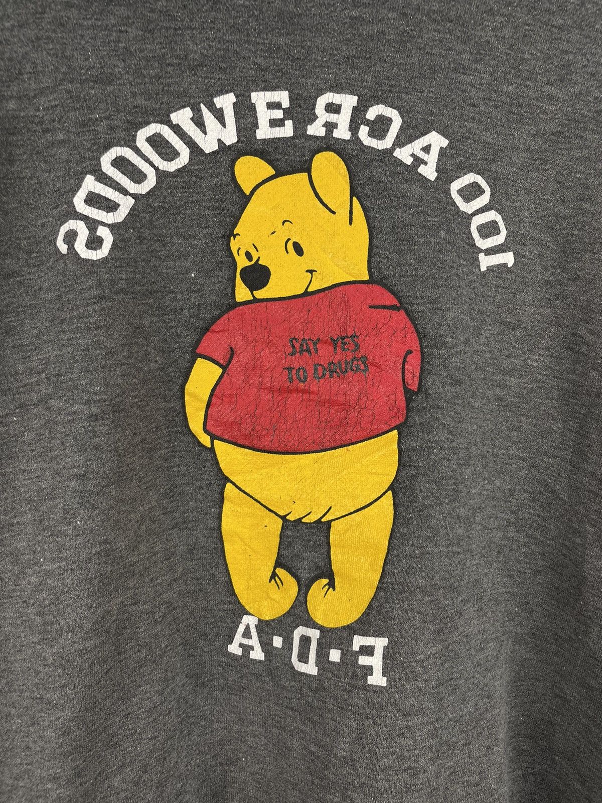 Cartoon Network Vintage 90s 100 Acre Woods FDA winnie the pooh sweatshirt Size US L / EU 52-54 / 3 - 5 Thumbnail