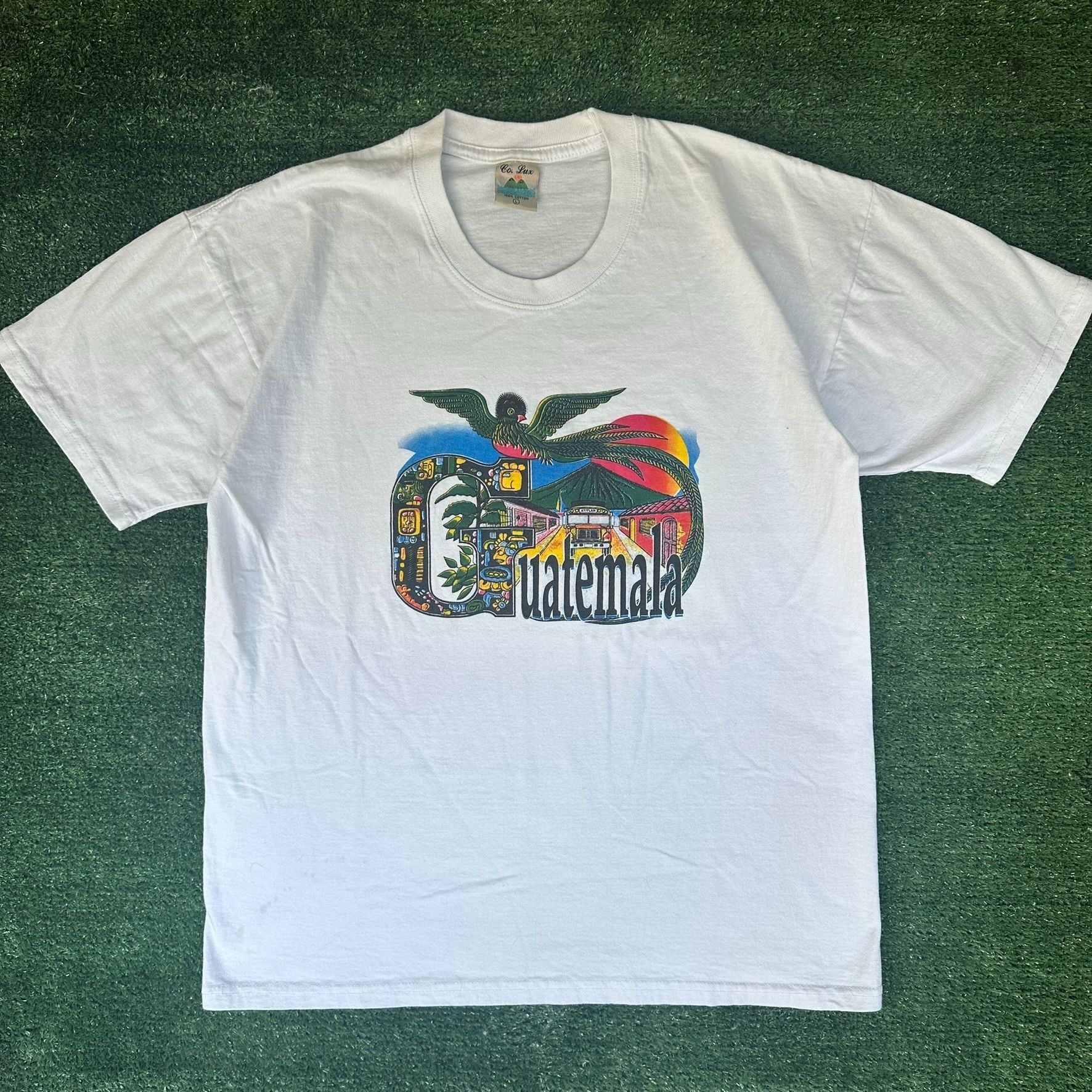 Vintage Vintage 90s Guatemala Tropical Bird T-Shirt Gorpcore Nature Size US L / EU 52-54 / 3 - 1 Thumbnail