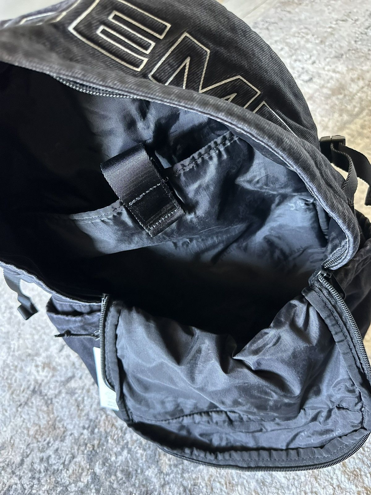 Supreme SUPREME DENIM BACKPACK FW25 Size ONE SIZE - 12 Thumbnail