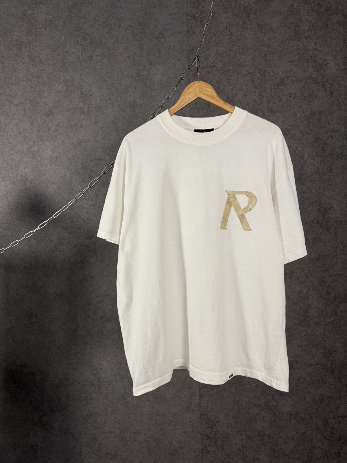 Represent Clo. Represent designer overprinted big logo tee Size US L / EU 52-54 / 3 - 1 Thumbnail