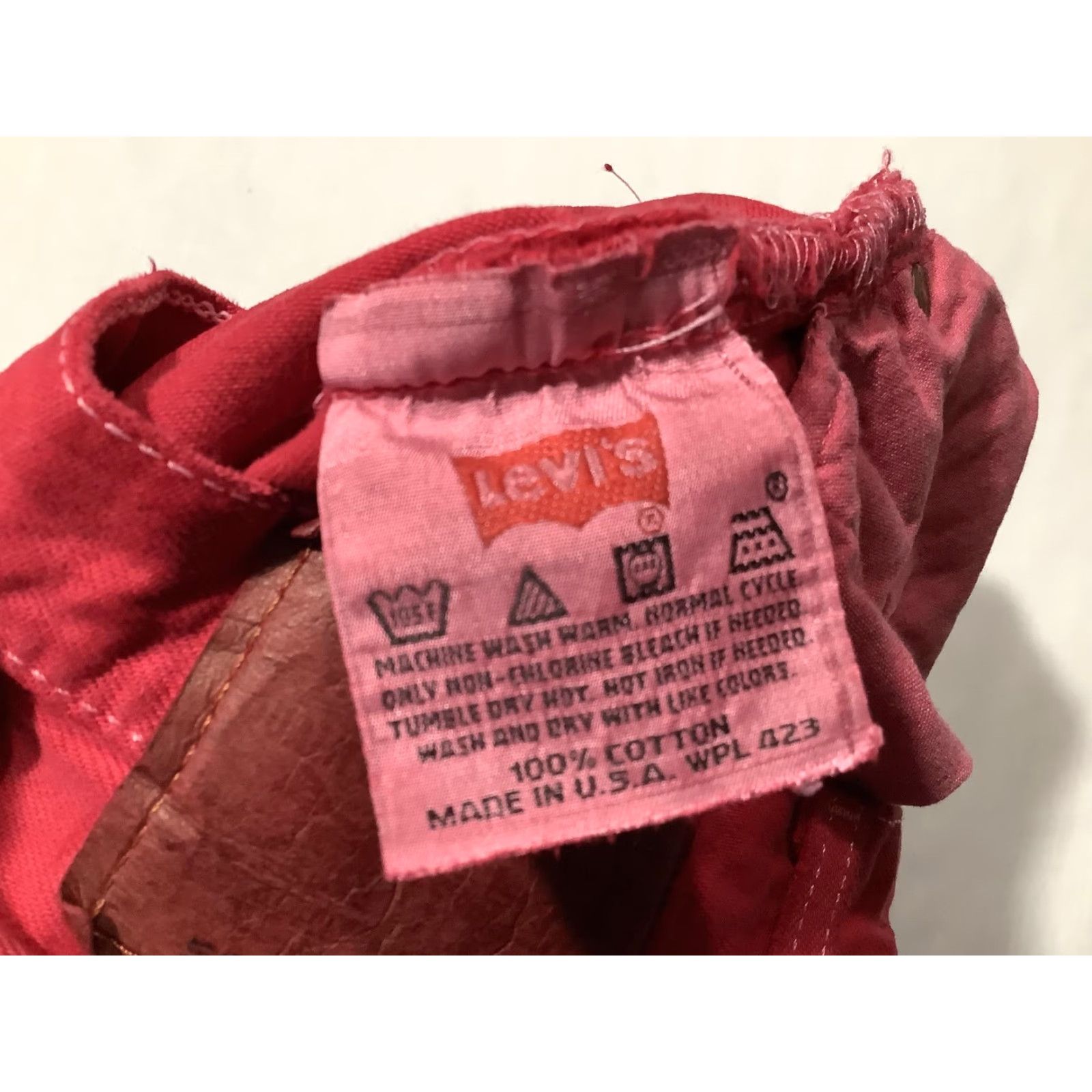 Levi's VINTAGE Levi's 501 Jeans Mens 32x29 Red Button Fly United States 90s Cotton Denim Straight Size US 32 / EU 48 - 6 Thumbnail
