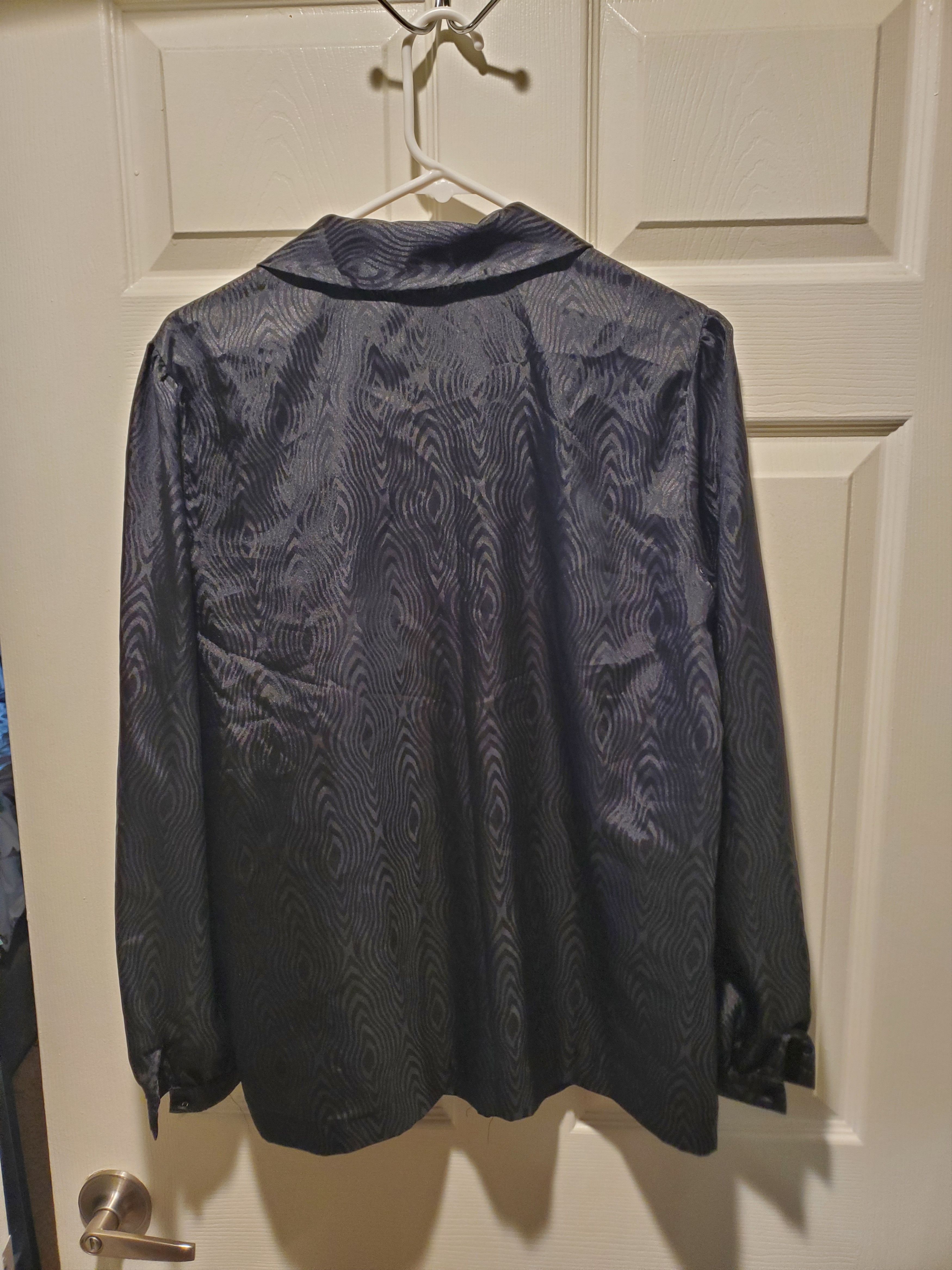 Vintage Vintage Black Blouse w/ Tie Front + Abstract Design -size 16 Size XXL / US 16-18 / IT 52-54 - 2 Thumbnail