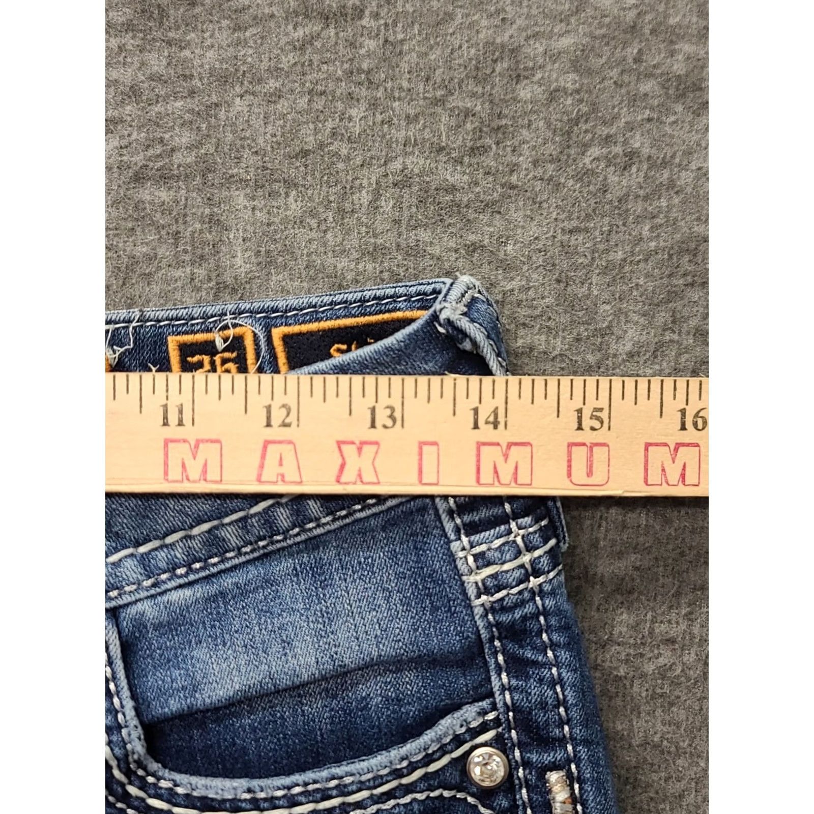 Vintage Rock Revival Jeans Womens 26x31 Betty Skinny Fit Ankle Mid Rise Distressed Size 26" / US 2 / IT 38 - 5 Thumbnail