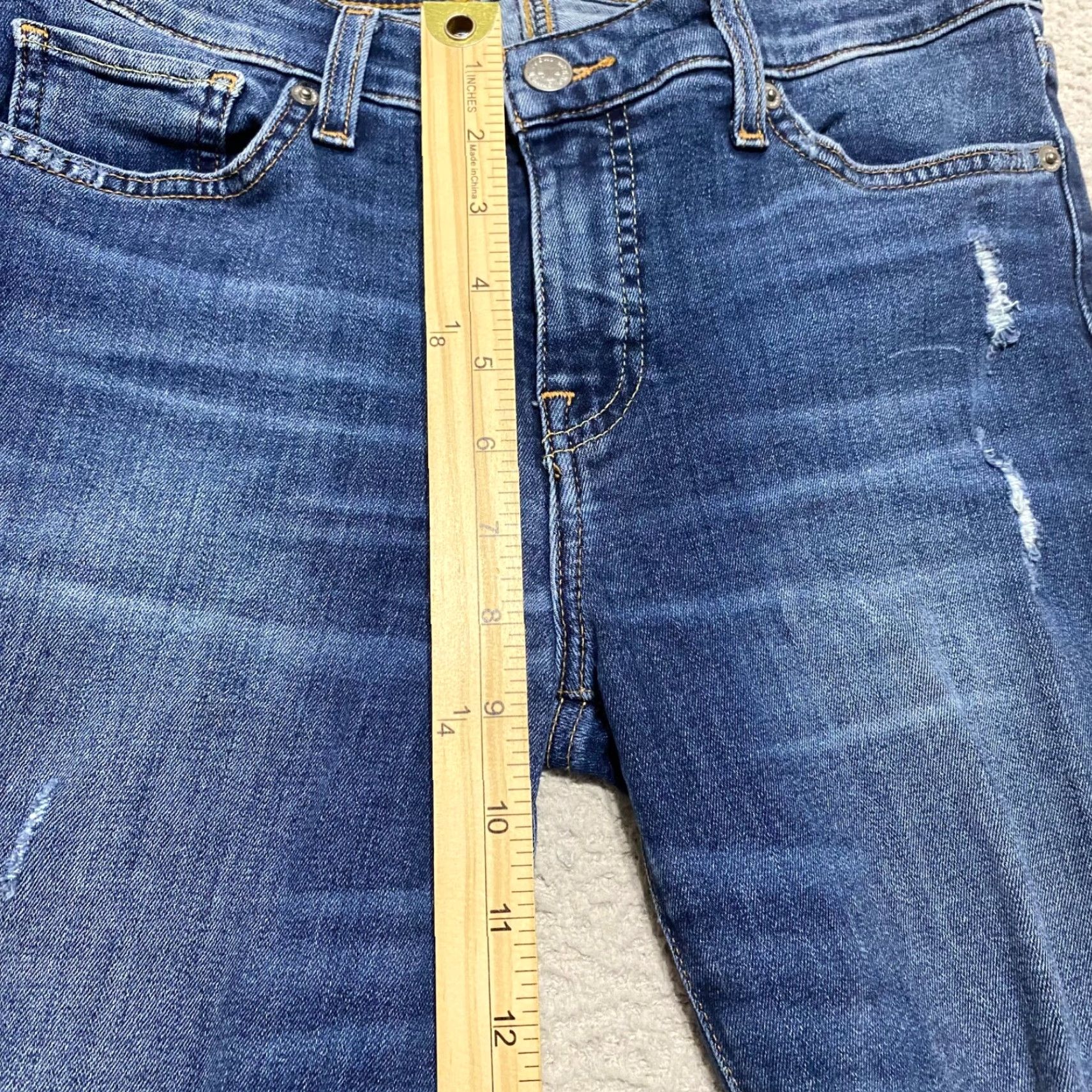 Lucky Brand Lucky Brand Jeans sz 4 Blue Denim Skinny Dark Wash Crop Distress Raw Hem Womens Size 27" / US 4 / IT 40 - 4 Thumbnail