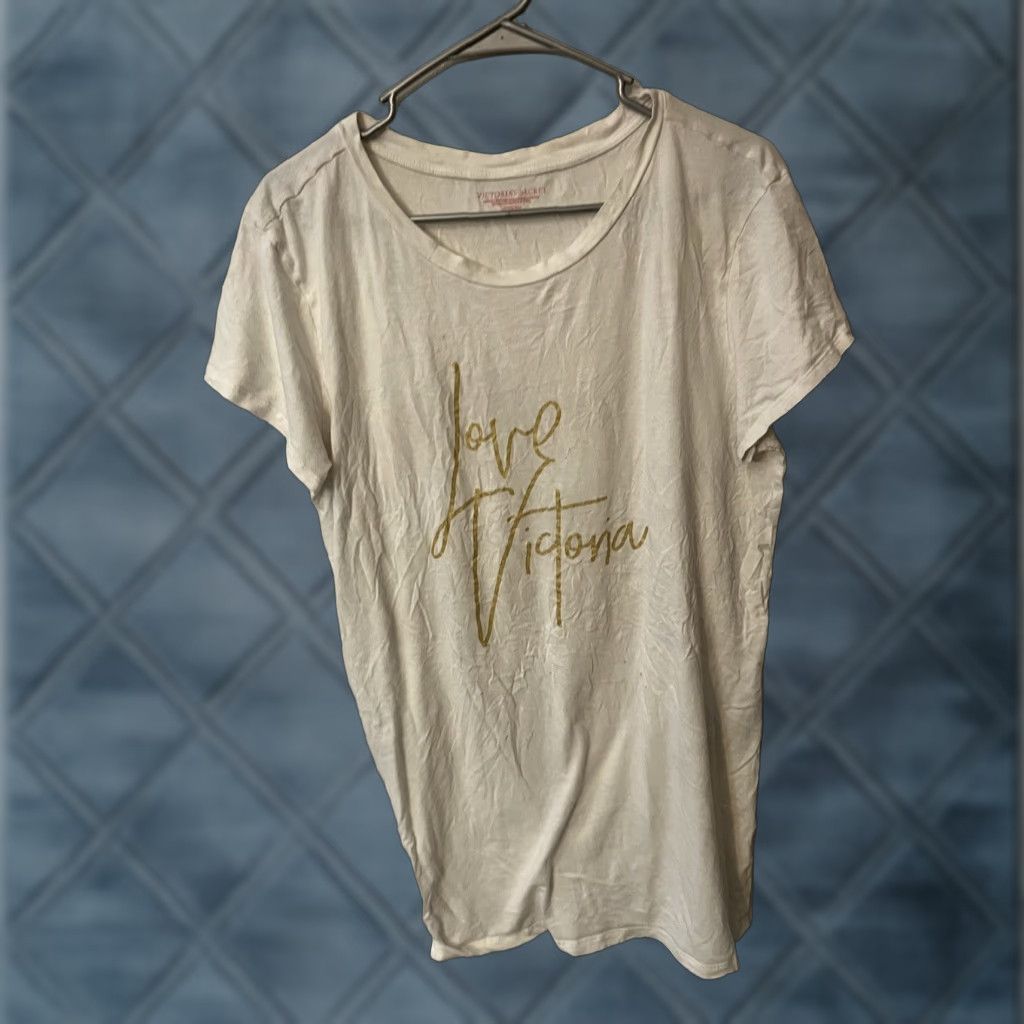 Victoria's Secret Victoria's Secret Shirt Womens White Lounge Short Sleeve Round Neck Pullover T-Shirt Basic Solid Casual Medium Size M / US 6-8 / IT 42-44 - 1 Thumbnail