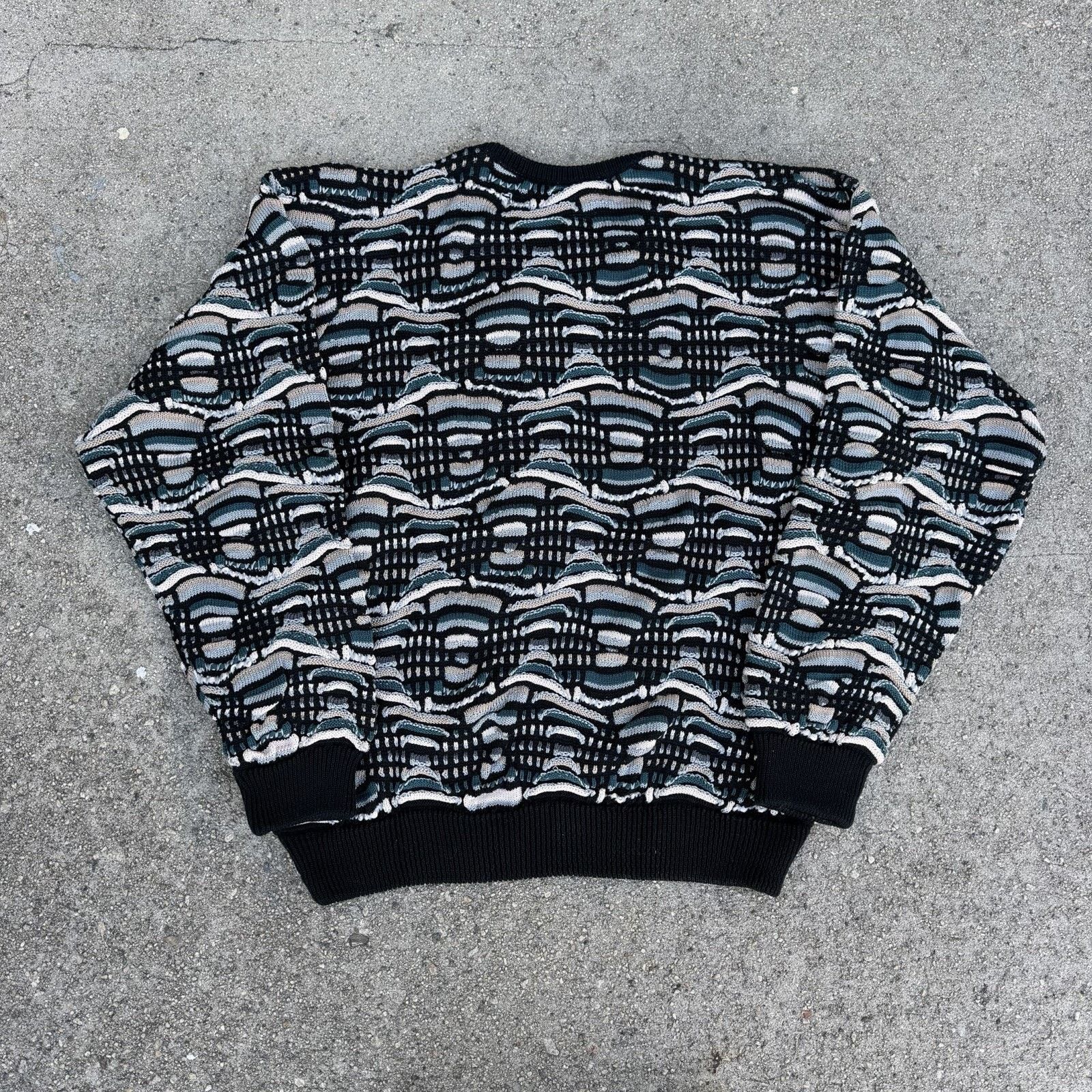 Coogi × Vintage Vintage 90s Coogi Knit Sweater Size Large Biggie Bill Cosby Size US L / EU 52-54 / 3 - 2 Thumbnail