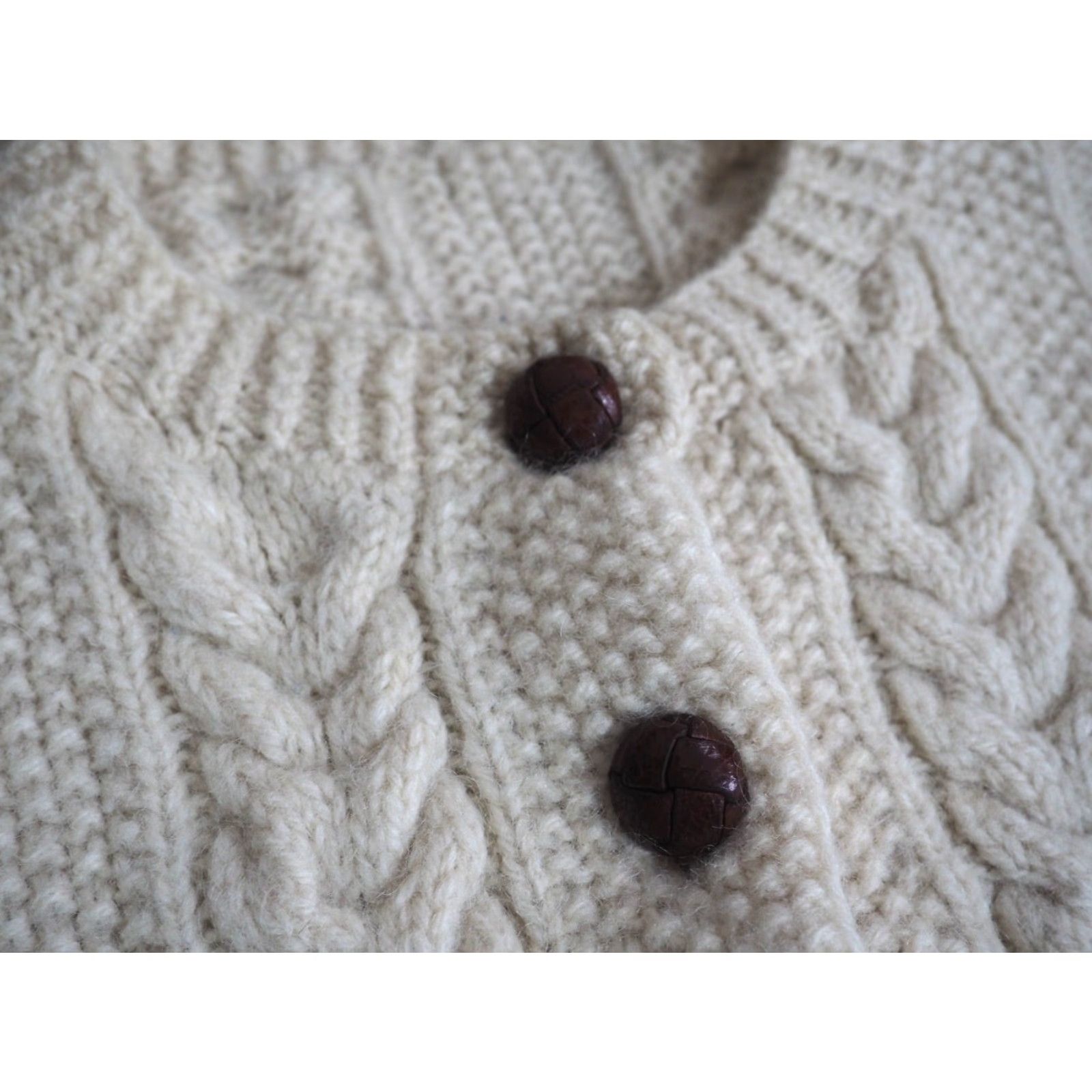 Vintage VTG 60s 70s Cream Ivory Cable Knit Boho Button Fisherman Cardigan Womens L Size L / US 10 / IT 46 - 4 Thumbnail