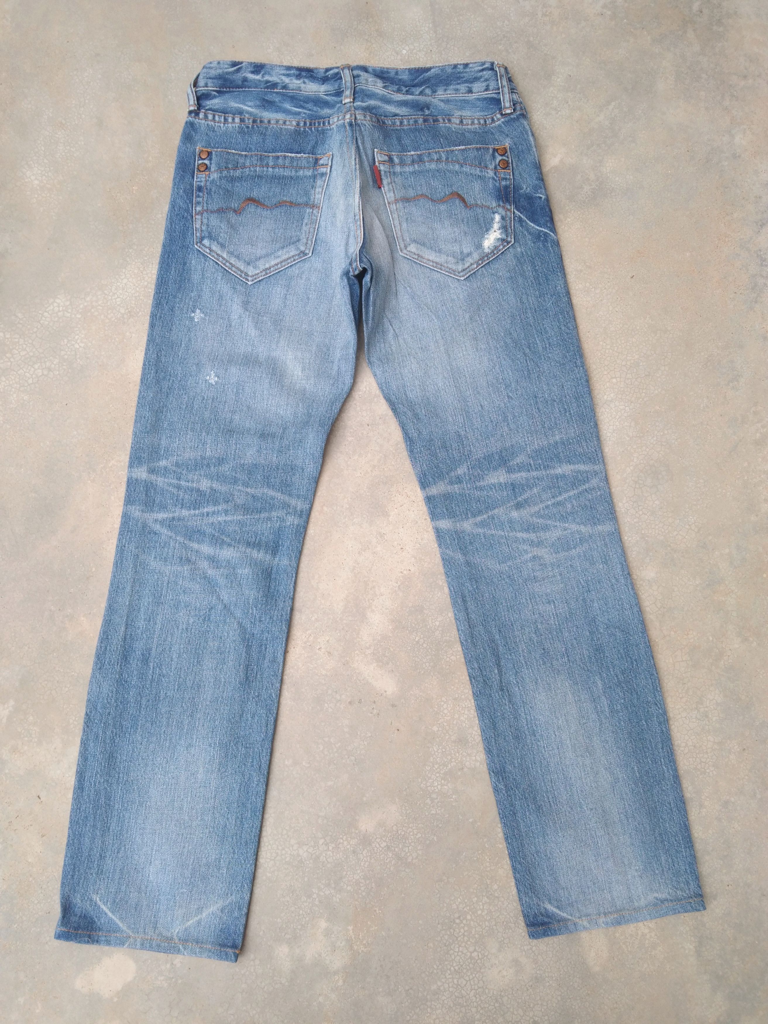 Japanese Brand Vintage Japanese Retro Punk Distressed Jeans 28x29 Size US 28 / EU 44 - 2 Thumbnail