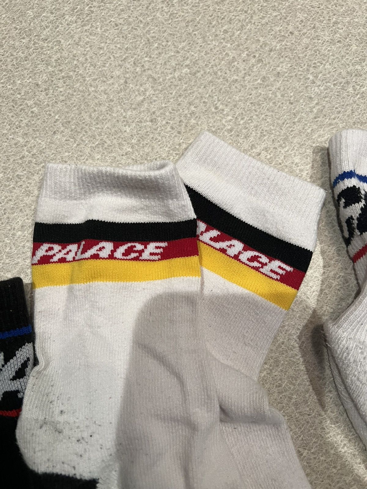 Palace 3 sets of socks Palace Skateboards Size ONE SIZE - 3 Thumbnail
