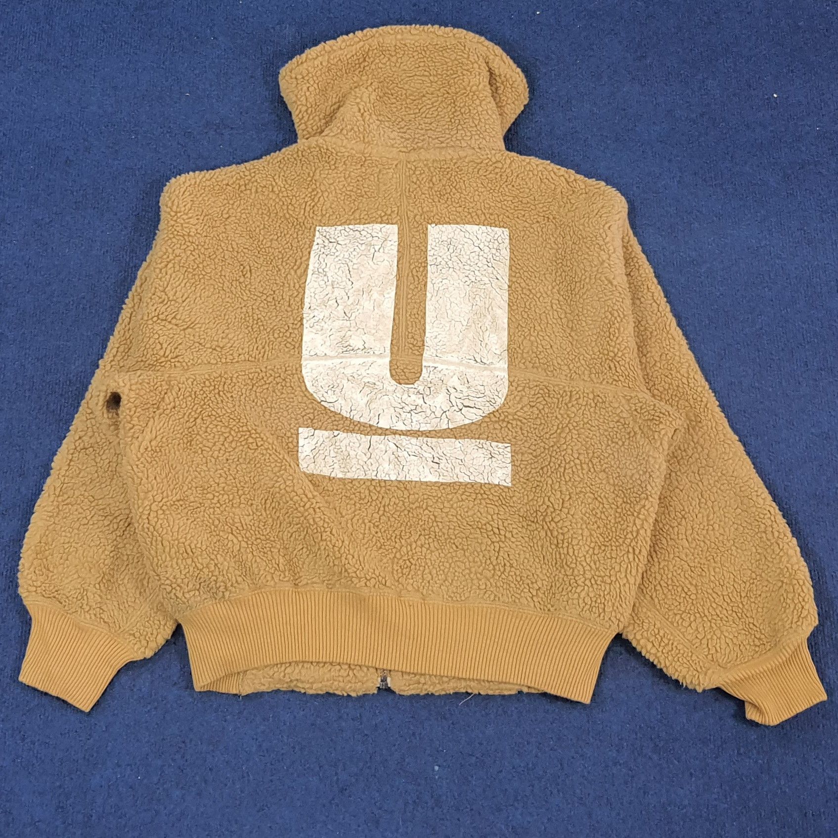 Japanese Brand × Uniqlo × Vintage Vintage Uniqlo U Japanese Brand Custom Logo Fleece Jacket Size US L / EU 52-54 / 3 - 1 Thumbnail