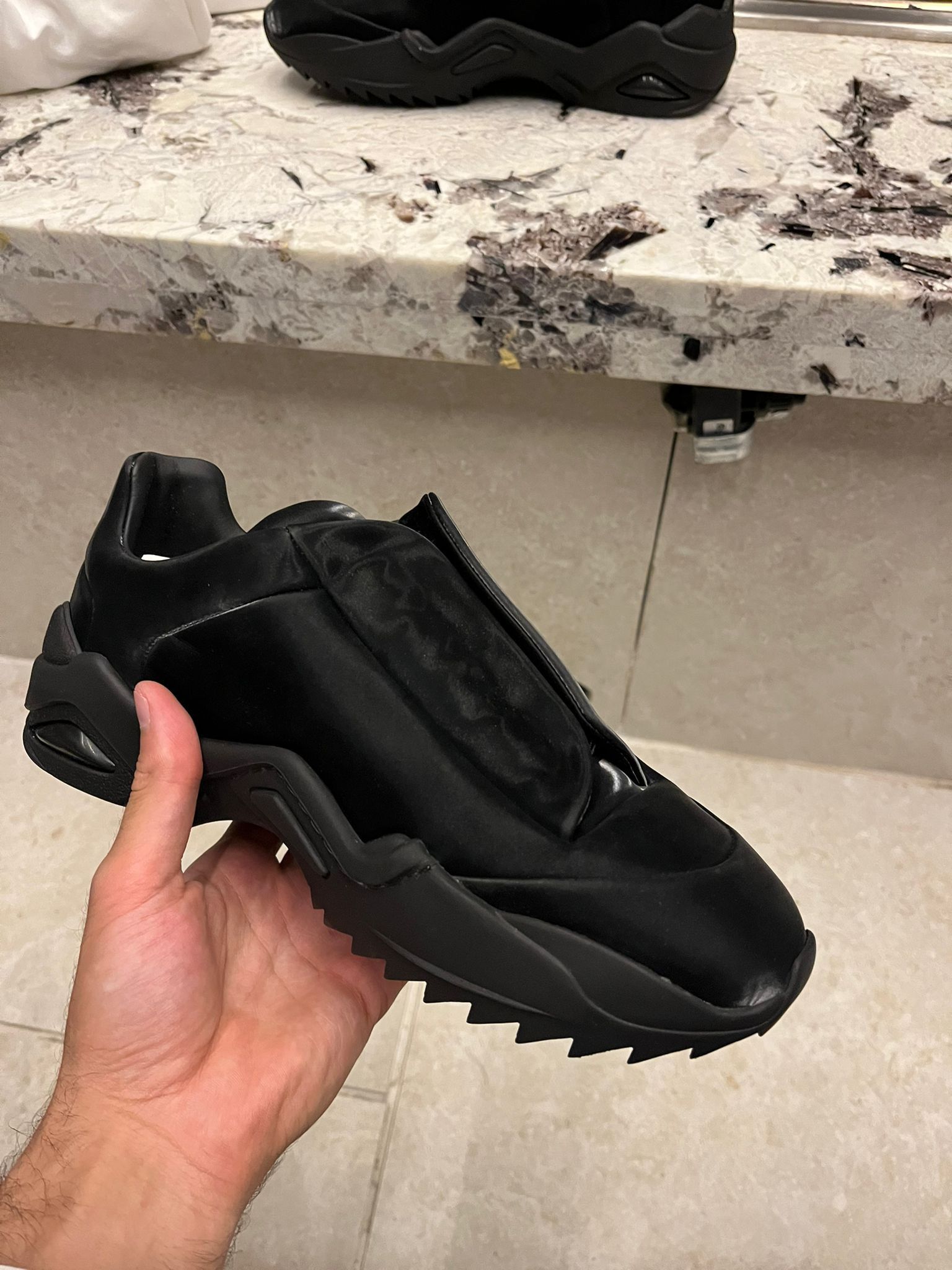 Maison Margiela Low Top Future Sneakers in Black Size US 8 / EU 41 - 14 Thumbnail