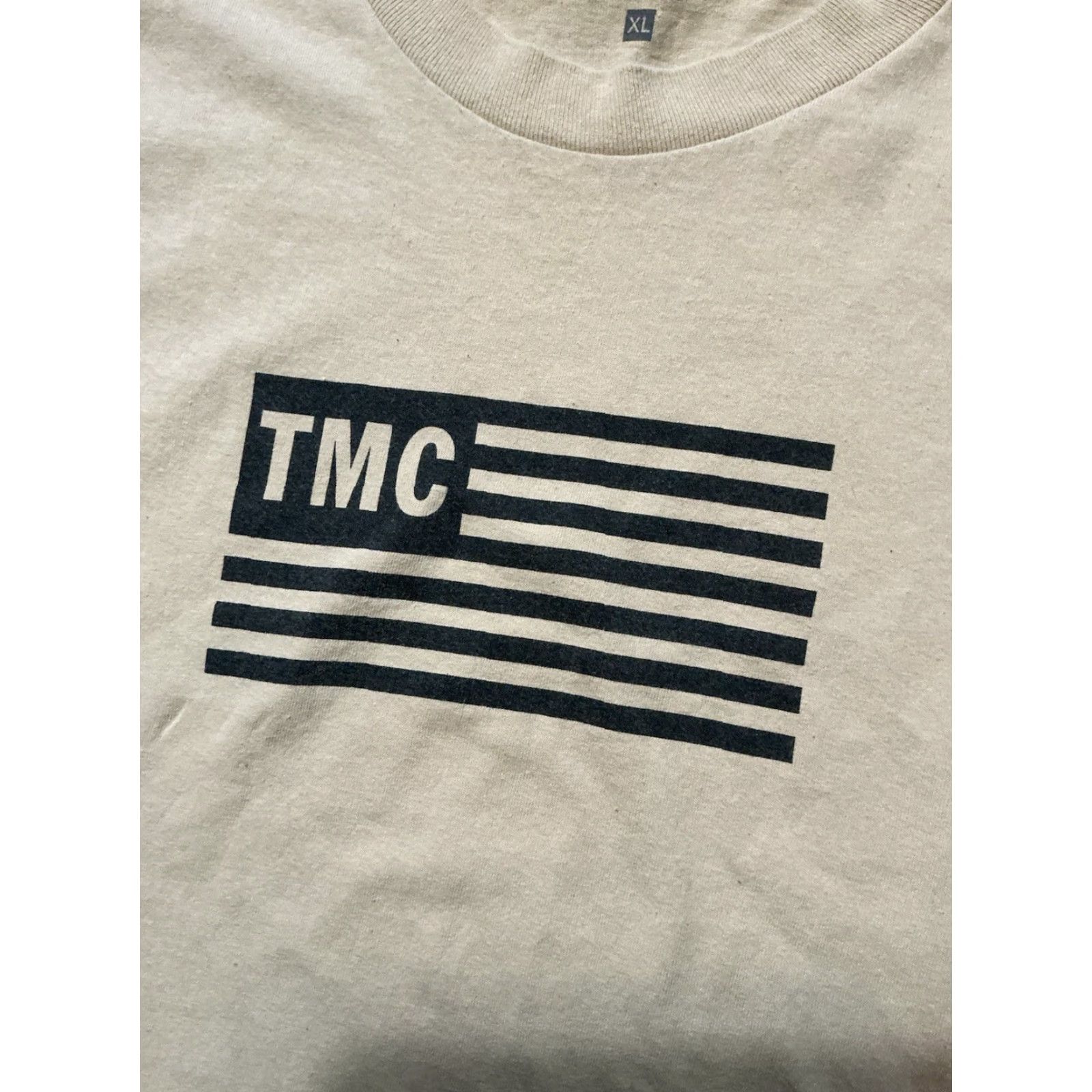 Vintage VINTAGE The Marathon Clothing TMC Nipsey Hussle Flag Graphic Beige Crewneck T-Shirt XL Men Size US XL / EU 56 / 4 - 5 Thumbnail