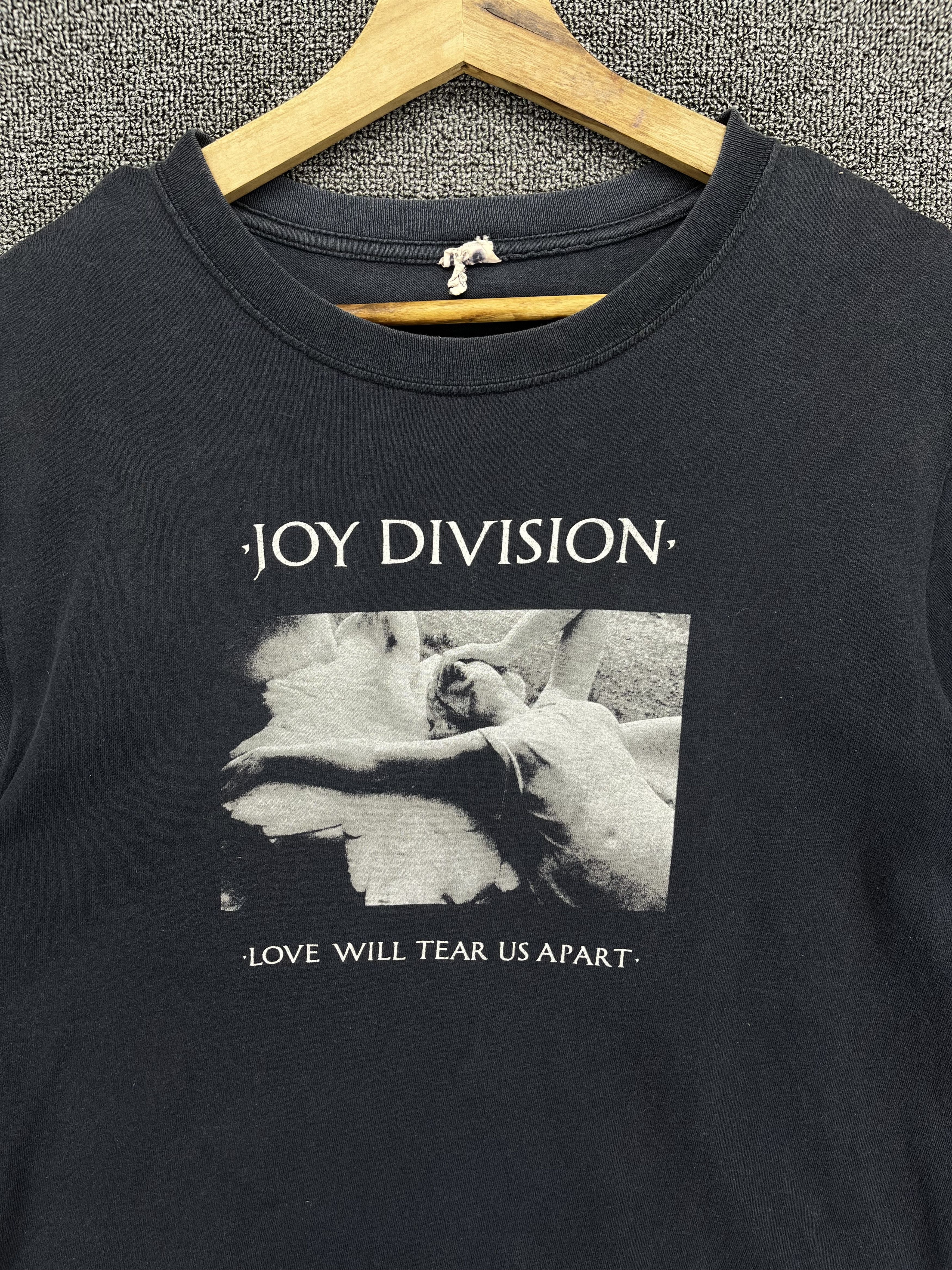 Band Tees Vintage Joy Division Punk Rock Band Tees T Shirts Size US M / EU 48-50 / 2 - 5 Thumbnail