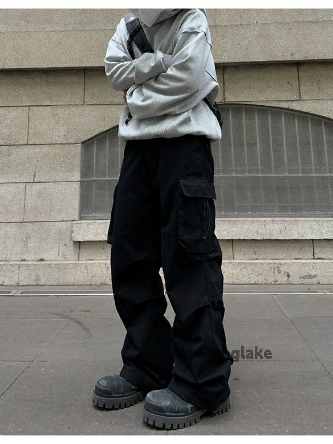 Designer × Japanese Brand × Vintage utility outdoor skate hiphop pleated baggy cargo pants Size US 32 / EU 48 - 1 Thumbnail