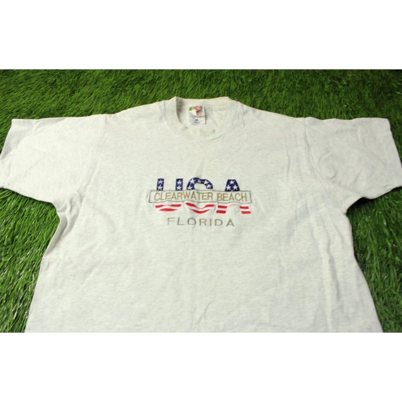 Fruit Of The Loom VINTAGE USA CLEARWATER BEACH FLORIDA BAND SHIRT JERSEY TEE SIZE L LARGE 2000'S Gray Mens Size US L / EU 52-54 / 3 - 2 Thumbnail