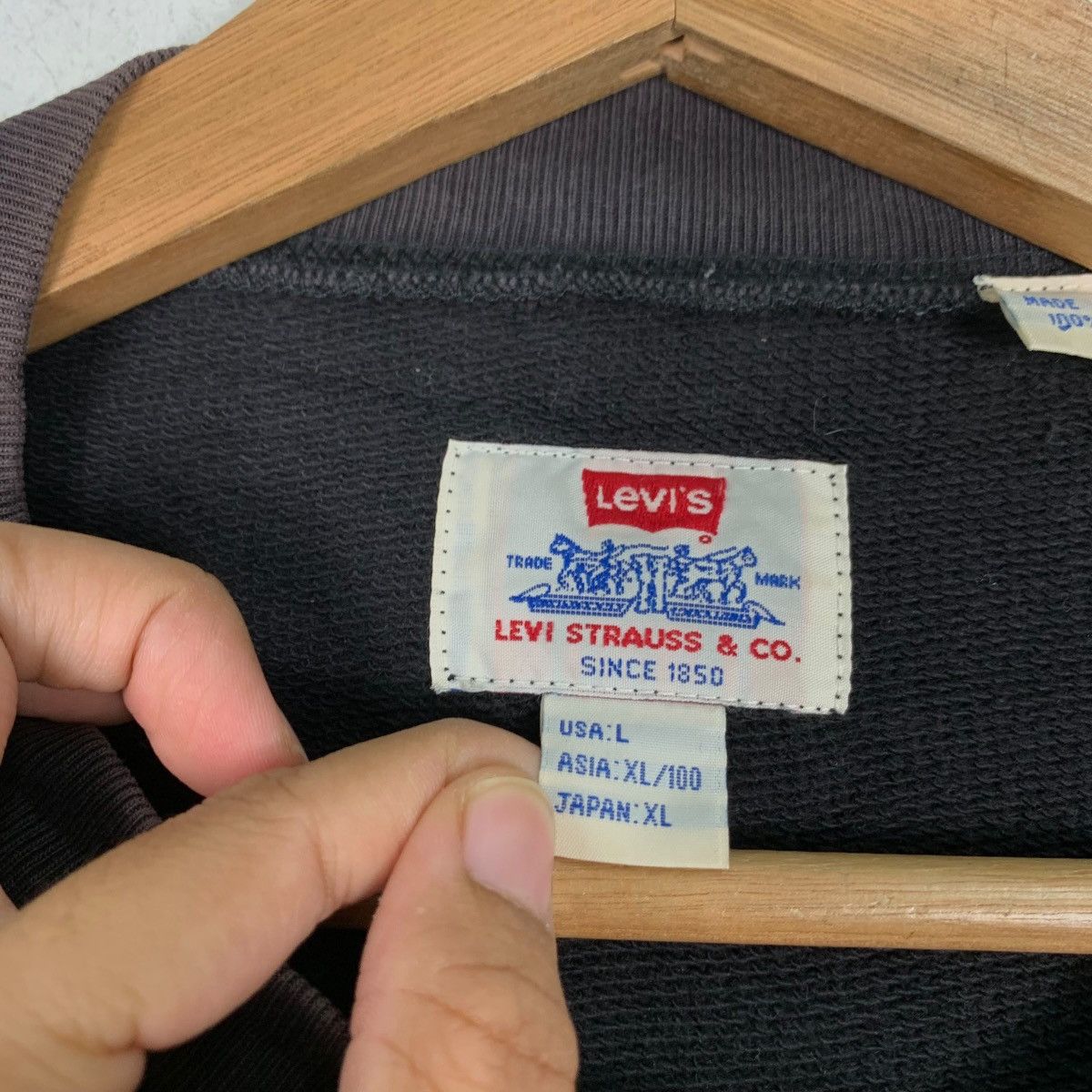 Levi's LEVIS Sun Burn / Sun Faded Plain Sweatshirts #0793-C36 Size US L / EU 52-54 / 3 - 10 Thumbnail