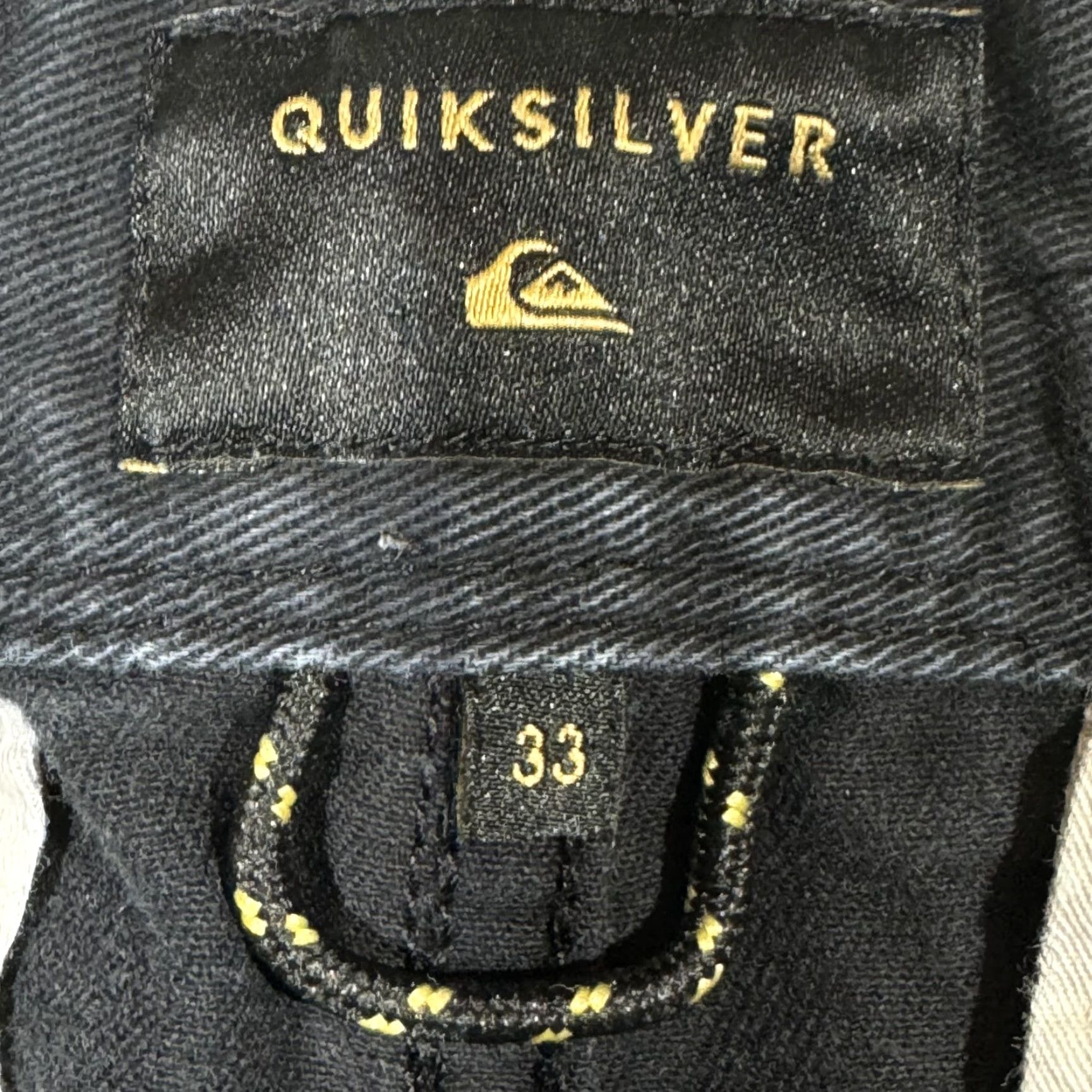 Quiksilver Quiksilver Shorts Mens 33 Black Straight Fit Chino Summer Casual Cotton Pockets Casual Mens 33 Black Size US 33 - 7 Thumbnail
