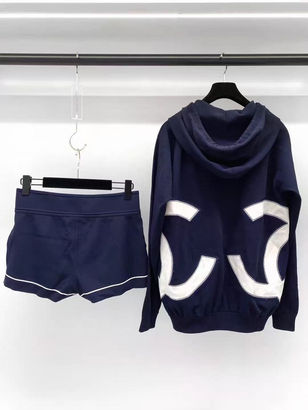 Chanel Chanel Blue Double C Logo Zip-Up Jacket -yw Size XS / US 0-2 / IT 36-38 - 2 Thumbnail