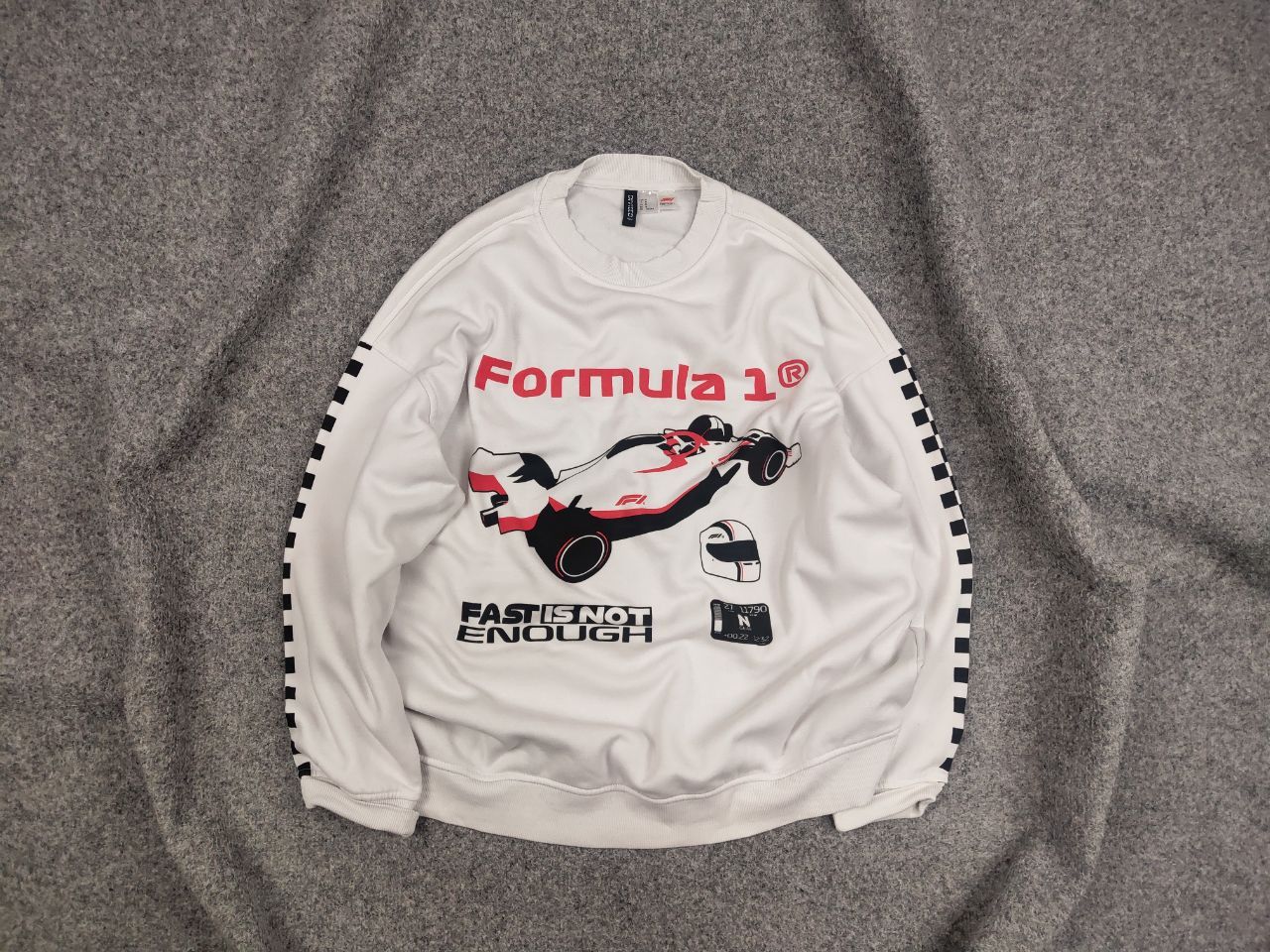 Formula 1 Formula 1 Classic Racing H&M logo Oversized Sweatshirt Size M / US 6-8 / IT 42-44 - 1 Thumbnail
