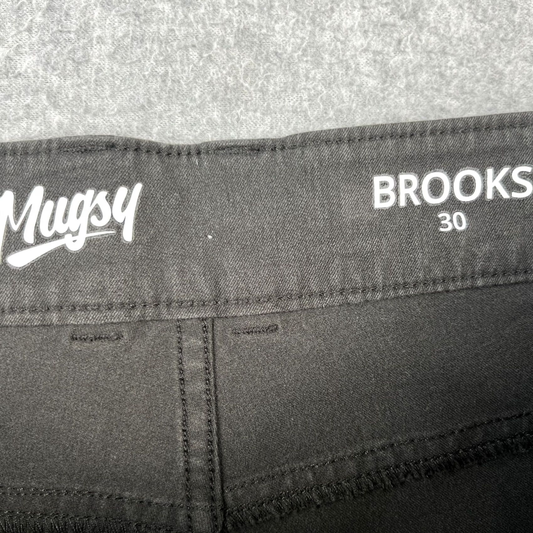 Vintage Mugsy Brooks Chino Shorts Mens 30x7 Dark Grey Stretch Cotton Flat Front Size US 30 / EU 46 - 3 Thumbnail