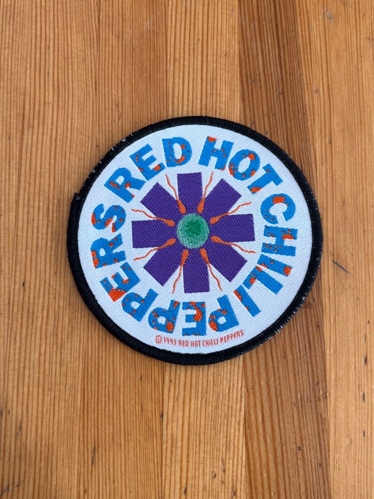 Band Tees Vintage 90s Red Hot Chilli Peppers RHCP Band Small Patch Size ONE SIZE - 1 Thumbnail