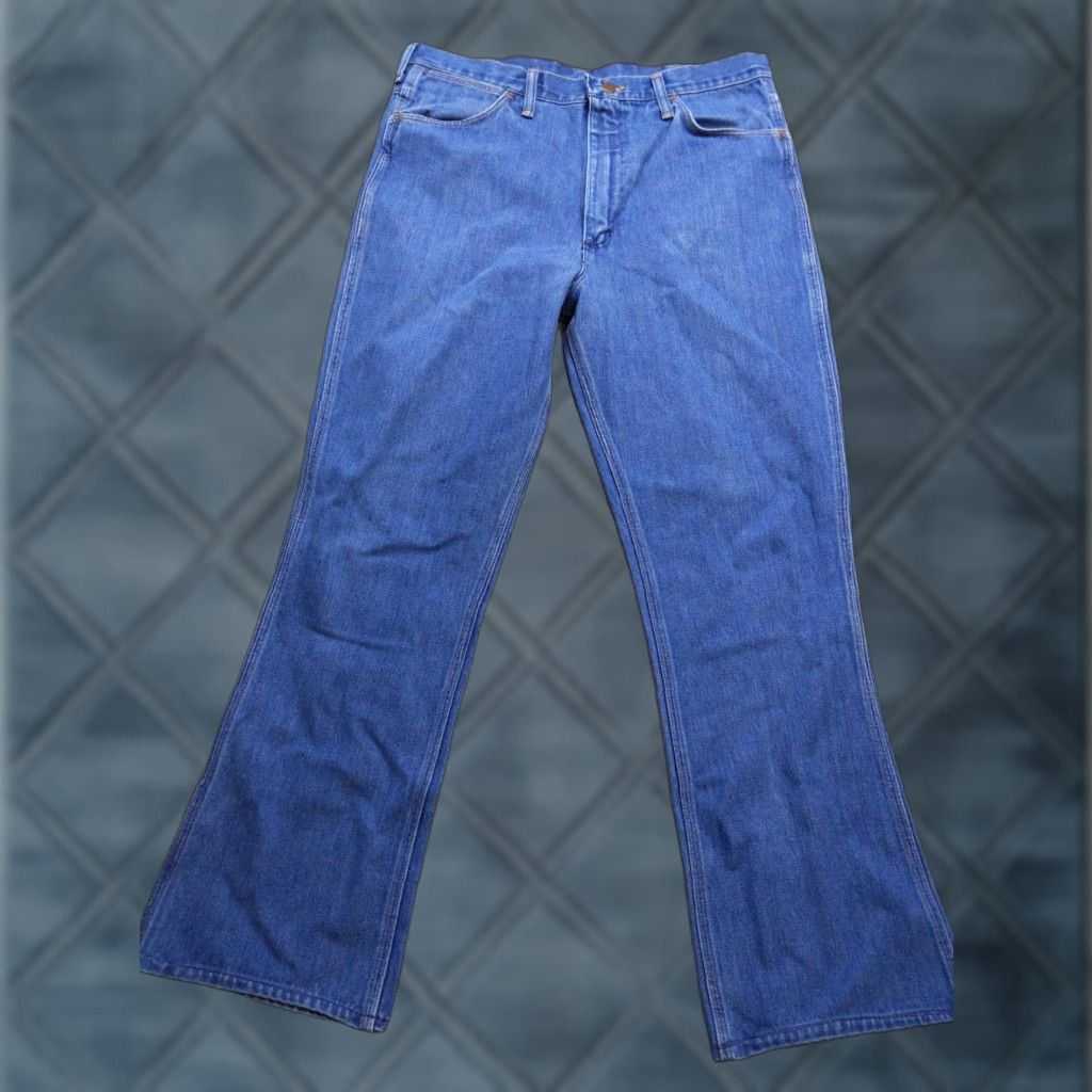 Wrangler VINTAGE Wrangler Jeans Mens 36x34 Blue 945 Flare Made In USA 90s Retro Size US 36 / EU 52 - 1 Thumbnail