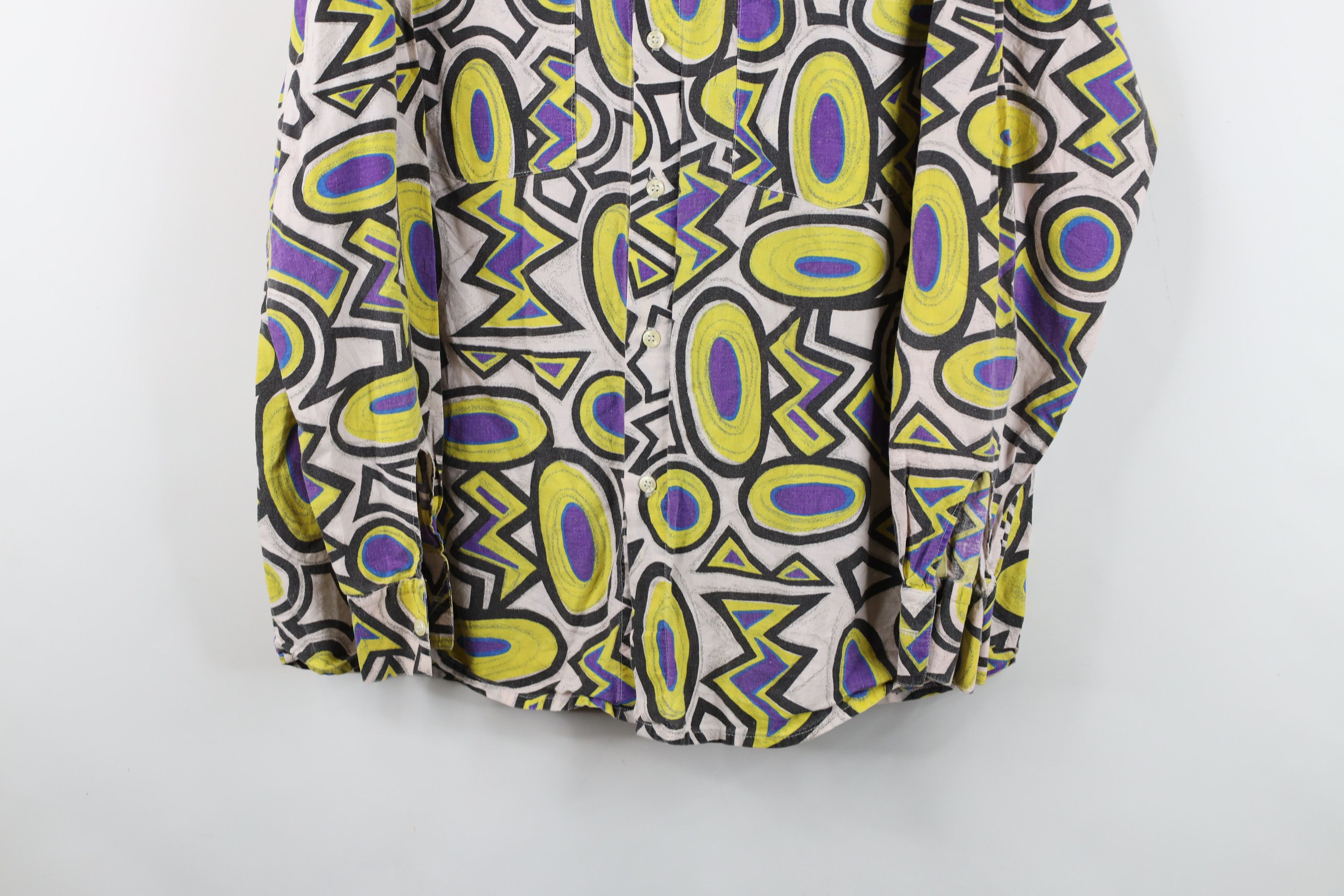Vintage Vintage 90s Streetwear Abstract Geometric Baggy Button Shirt Size US M / EU 48-50 / 2 - 3 Thumbnail
