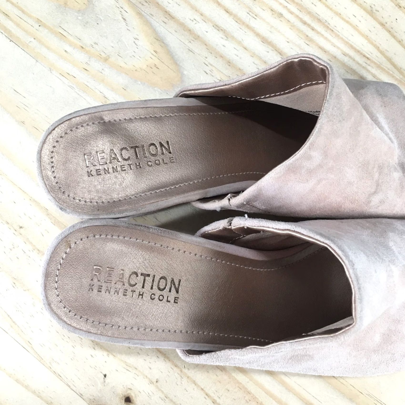 Kenneth Cole Reaction Kenneth Cole Sandals Womens 7.5M Mass Ter Mind Slides Pink Faux Leather Size US 8 / IT 38 - 5 Thumbnail