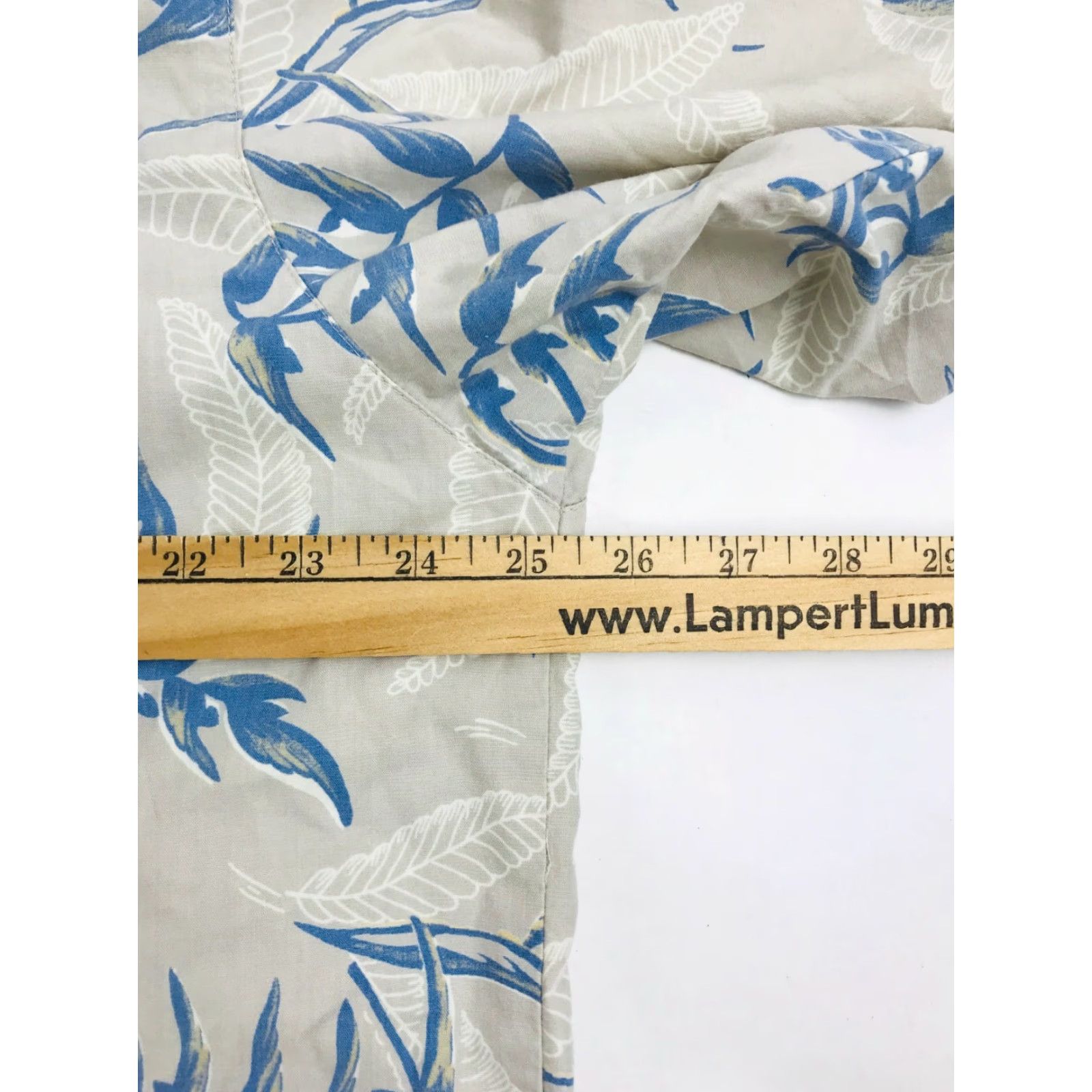 Vintage Columbia Shirt Men Size Large Button Up Side Pocket Leaves Print Short Sleeve Size US L / EU 52-54 / 3 - 3 Thumbnail