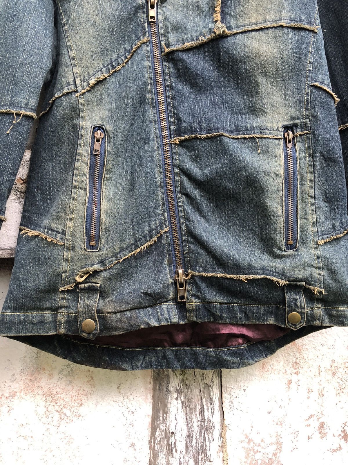Hysteric Glamour × Japanese Brand FACE THE MUSIC STUD PATCHED WORKS DISTRESSED DENIM JACKET Size US M / EU 48-50 / 2 - 7 Thumbnail
