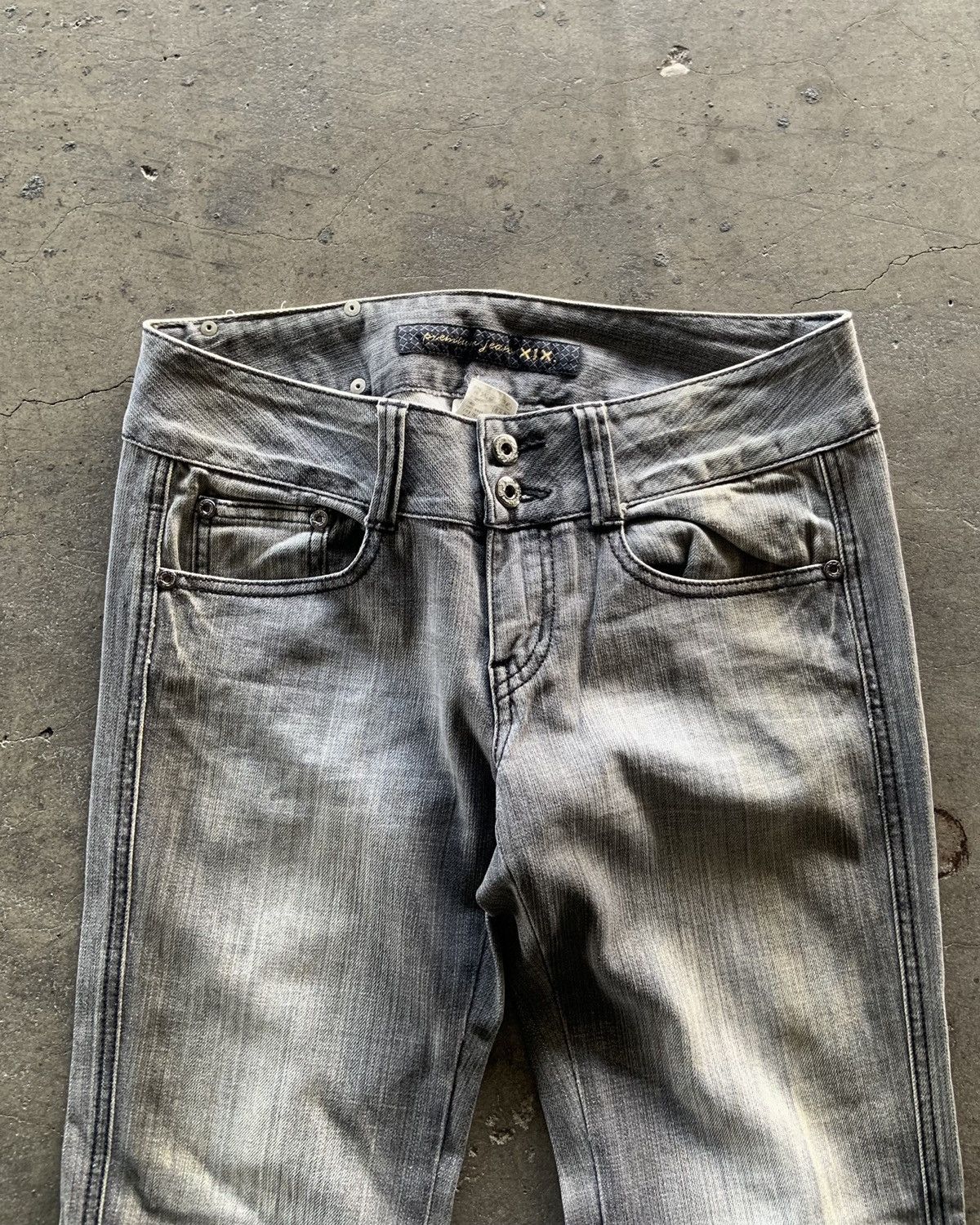 If Six Was Nine × Japanese Brand × Le Grande Bleu (L.G.B.) (SOLD OUT)2000s Ifsixwasnine Lgb Style Flared Jeans Size US 30 / EU 46 - 3 Thumbnail