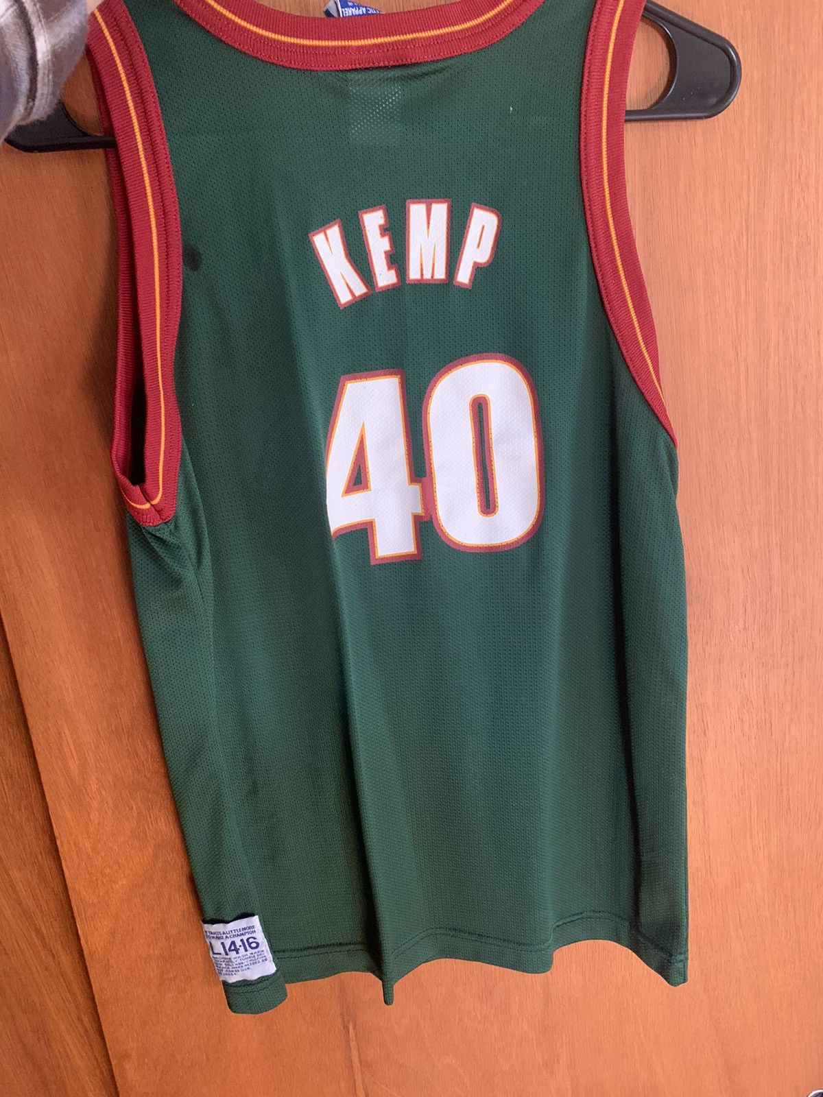 Champion Shawn Kemp Sonics Vintage Jersey Size US S / EU 44-46 / 1 - 2 Thumbnail