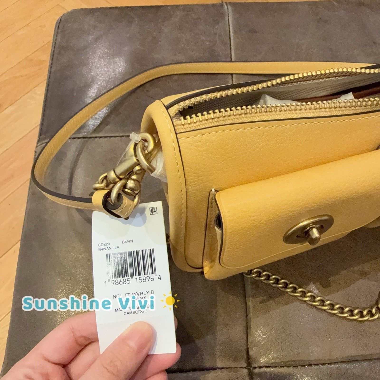 Coach NWT Coach Twin Turnlock Waverly Bag Vanilla CDZ20 Leather Size ONE SIZE - 6 Thumbnail