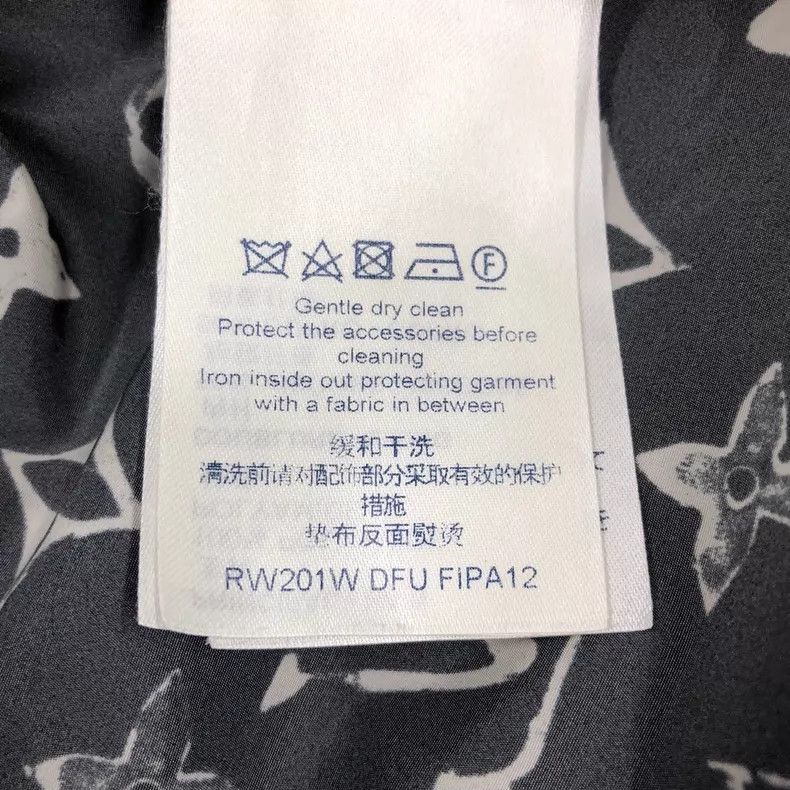 Louis Vuitton Louis Vuitton Black and white full-print presbyopic casual Size US 34 / EU 50 - 8 Thumbnail