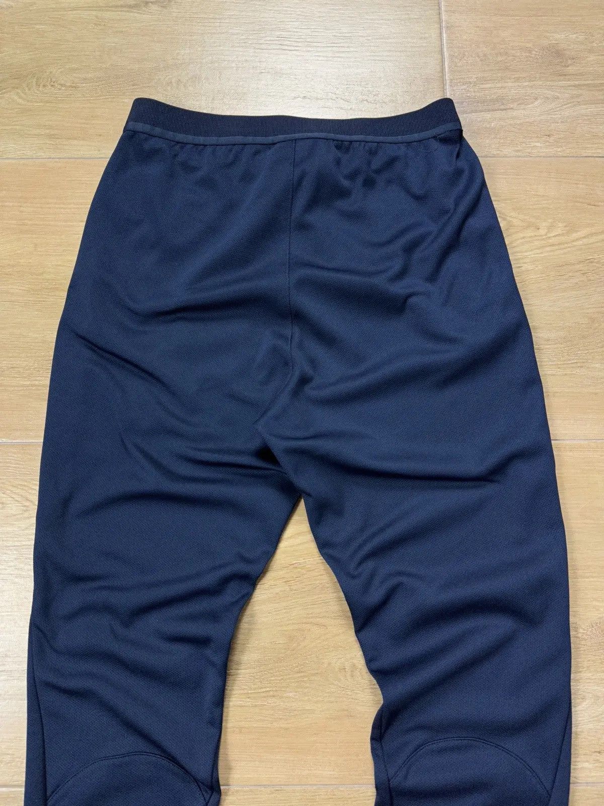 Nike Nike F.C Barcelona Soccer Joggers Size US 31 - 10 Thumbnail
