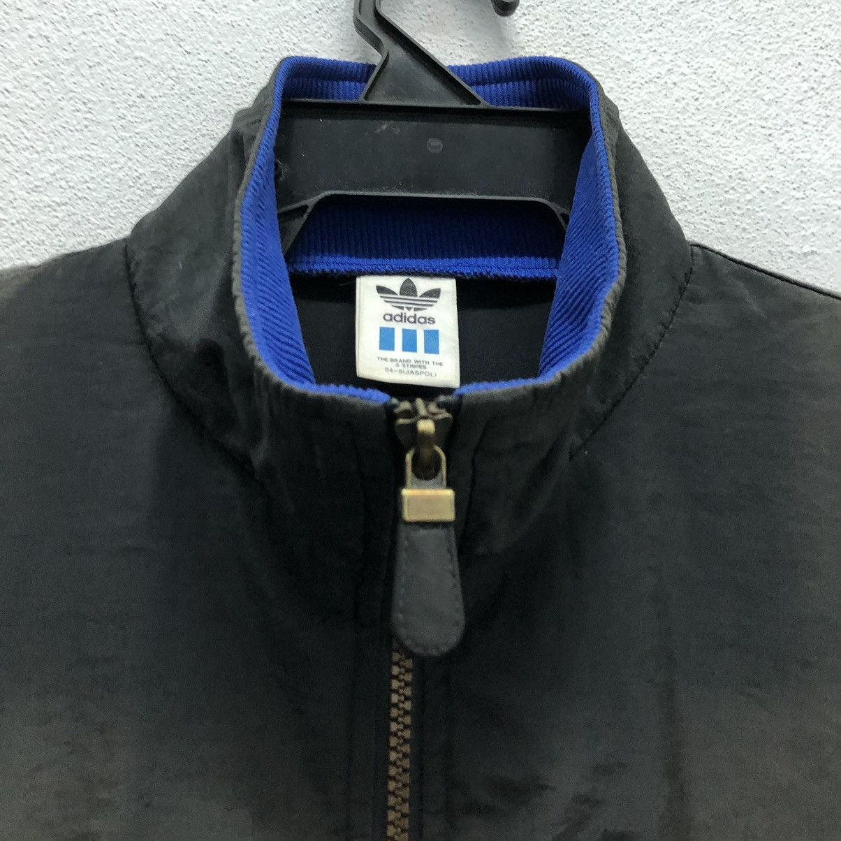Adidas Vintage Adidas Descente The Brand With The 3 Stripes Jacket Size US L / EU 52-54 / 3 - 3 Thumbnail