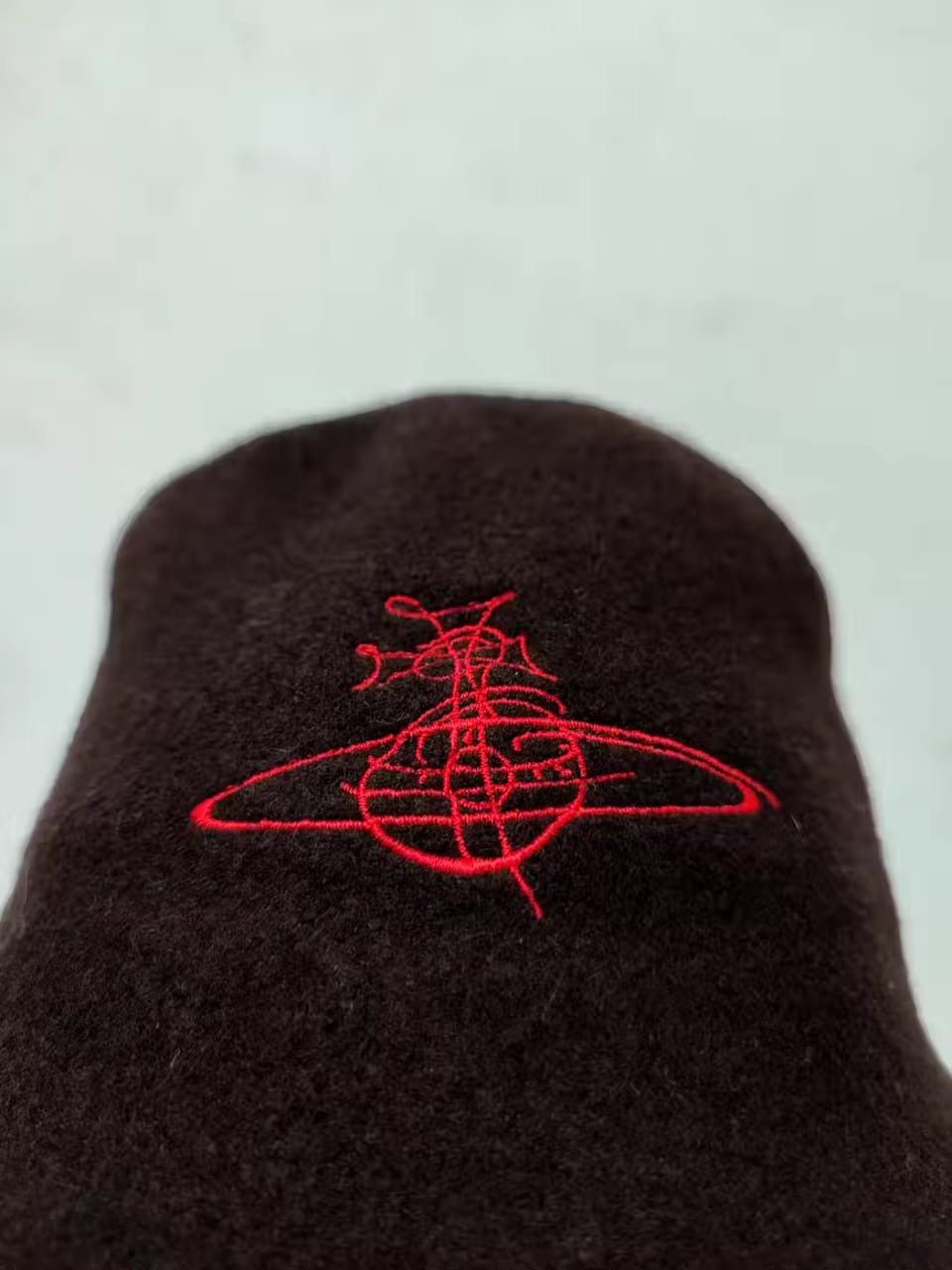 Vivienne Westwood Vivienne Westwood Embroidery Orb Logo Bucket Hats Size ONE SIZE - 4 Thumbnail