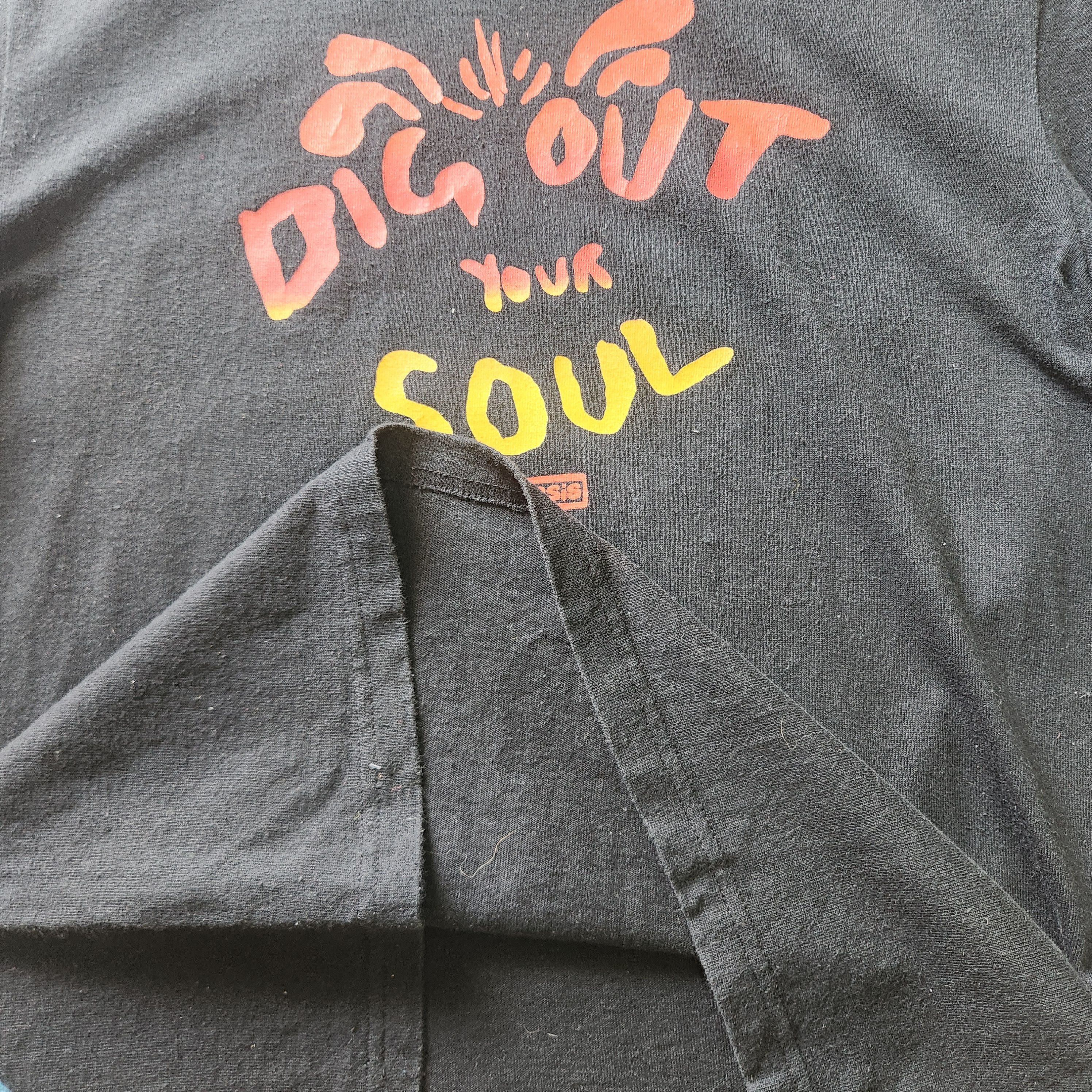 Band Tees Vintage OASIS Dig Out Your Soul TShirt Size US M / EU 48-50 / 2 - 13 Thumbnail