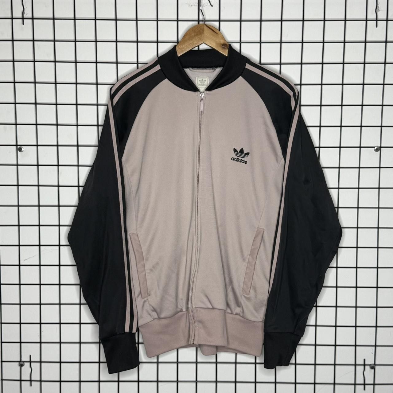 Adidas Adidas Vintage 90 3 Stripes Zip Up Sweatshirt Nylon Size US L / EU 52-54 / 3 - 1 Thumbnail