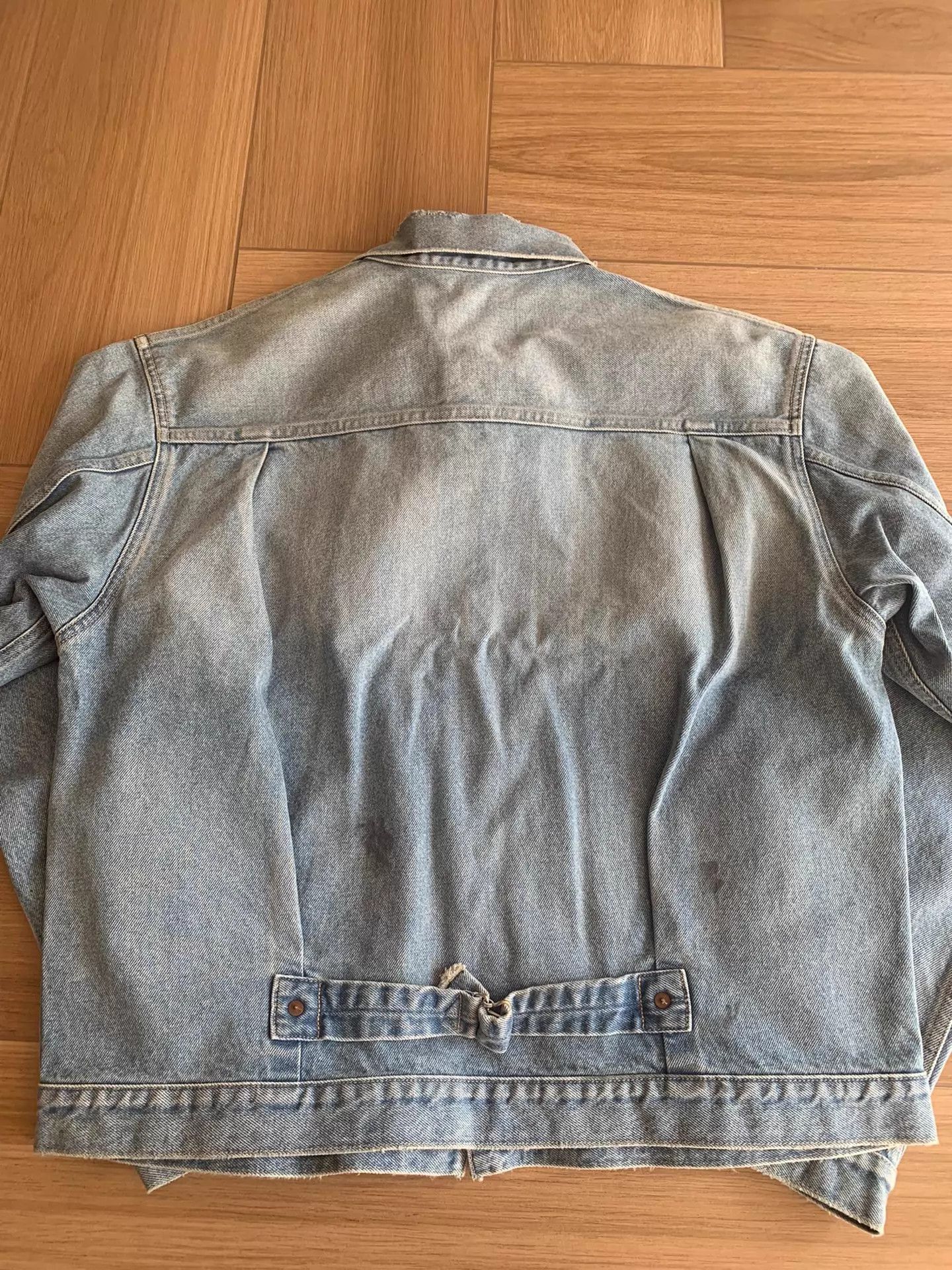 Johnbull JOHNBULL JPN Washed Distressed Denim Jacket L Near New Size US L / EU 52-54 / 3 - 2 Thumbnail