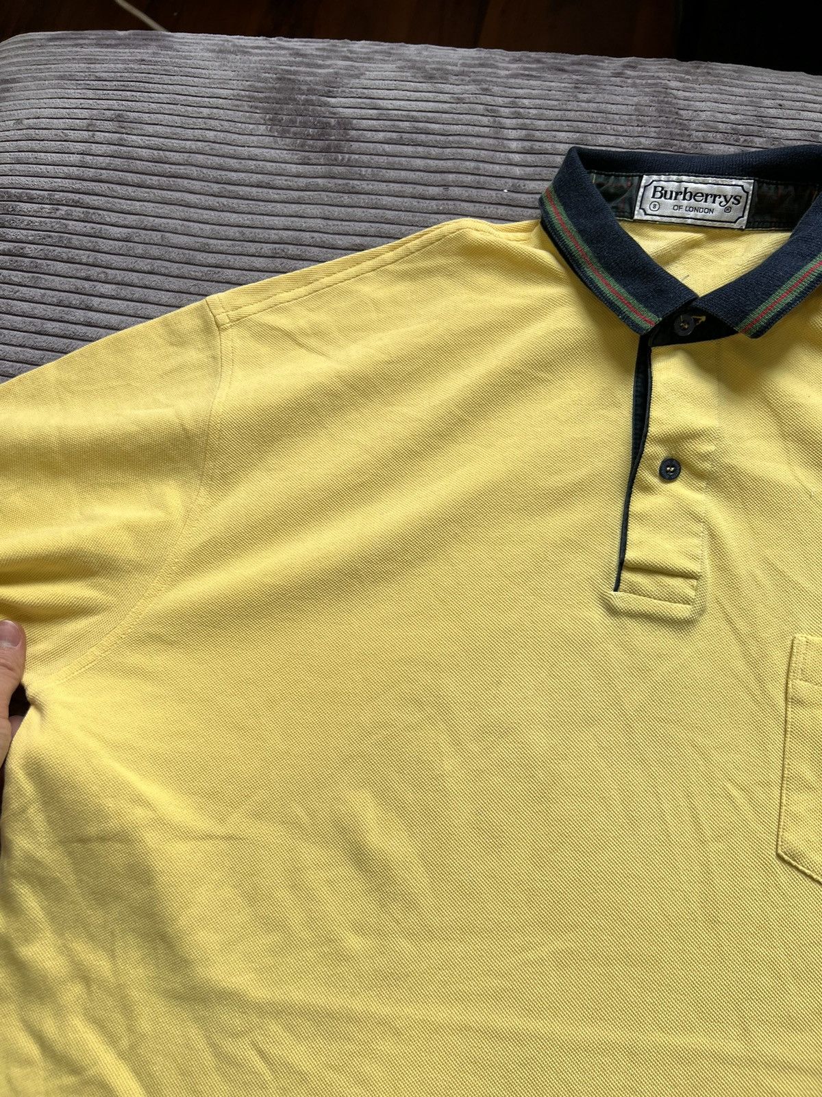 Burberry Vintage 80s Burberrys Vintage Yellow Polo Shirt XL Hype Size US XL / EU 56 / 4 - 6 Thumbnail