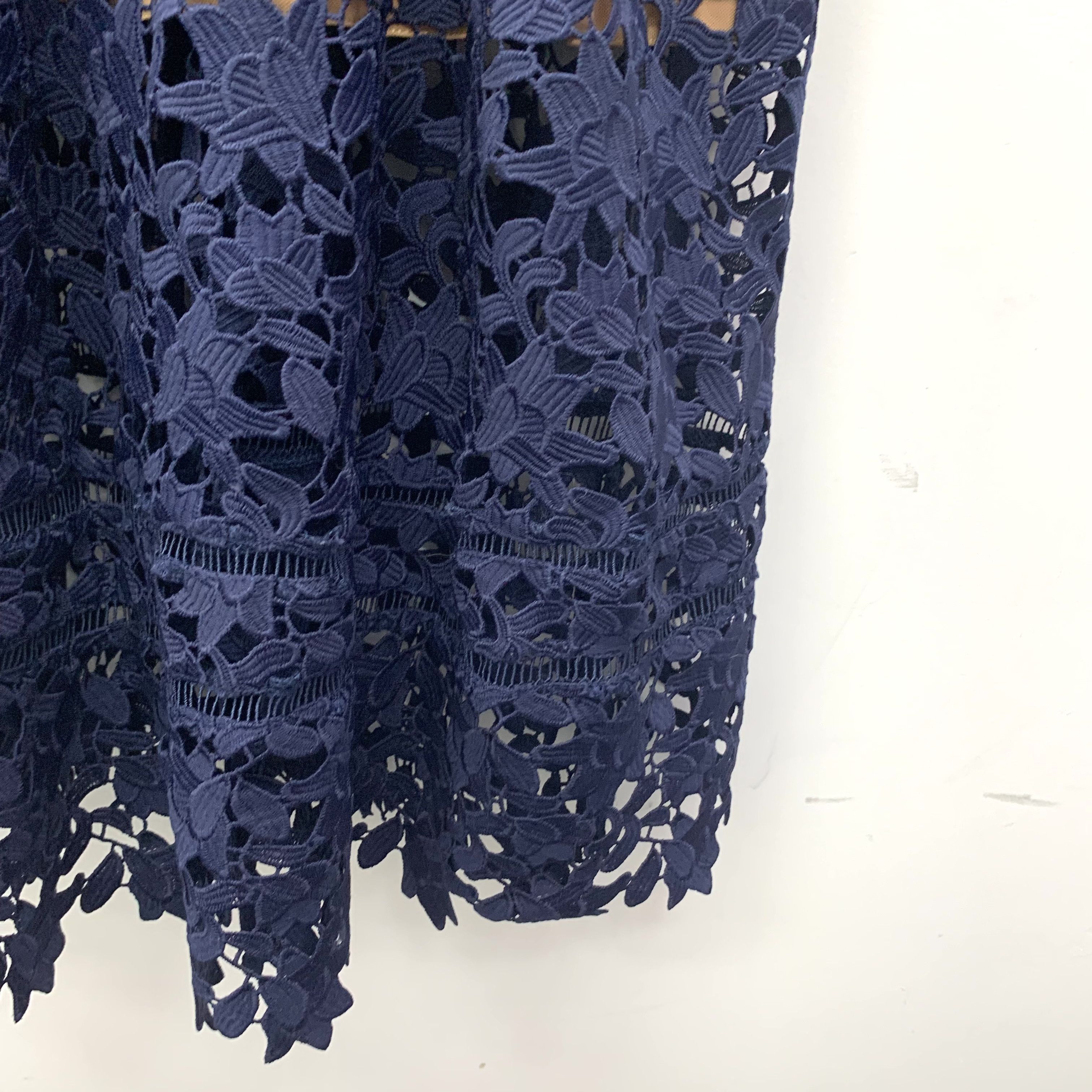 Self-Portrait Self-Portrait Blue Azalea Embroidered Cut-Out Dress (Size L) Size L / US 10 / IT 46 - 5 Thumbnail