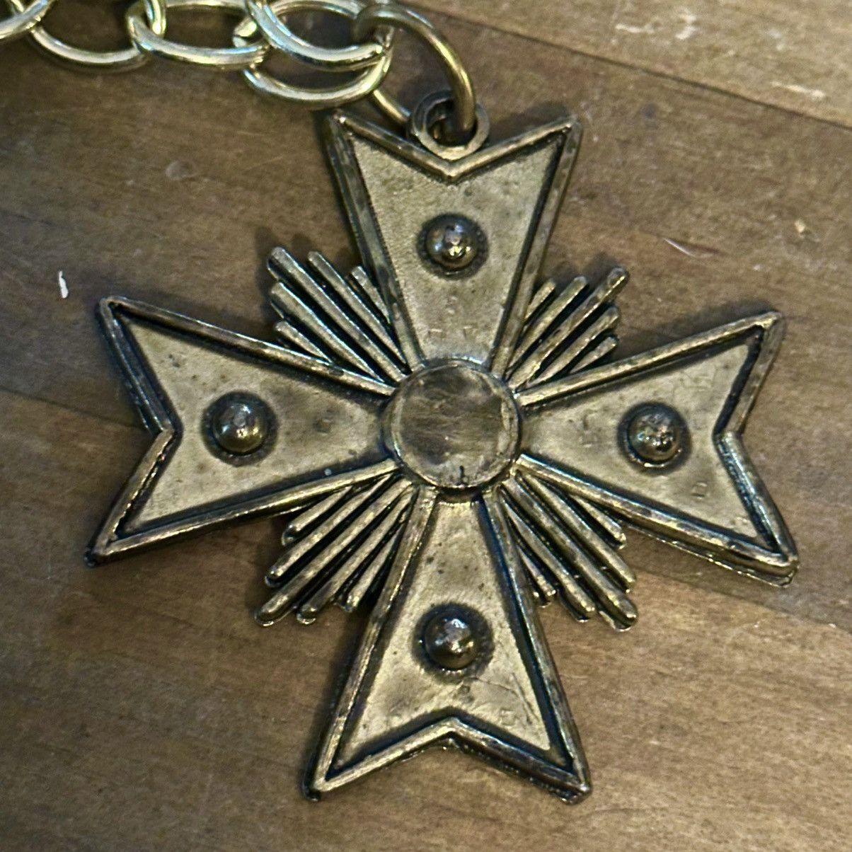 Vintage Vintage large Maltese cross pendant necklace Size ONE SIZE - 3 Thumbnail