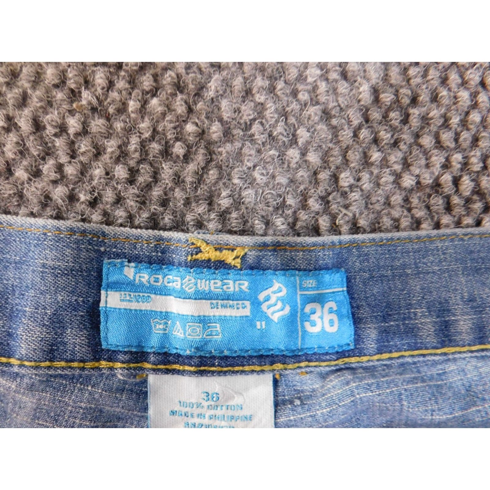 Rocawear VINTAGE Rocawear Jeans 36x30 Blue Mens Hip Hop Baggy Straight 30in Inseam 36 Regular Cotton Denim Zip Pockets Jeans Size US 36 / EU 52 - 2 Thumbnail