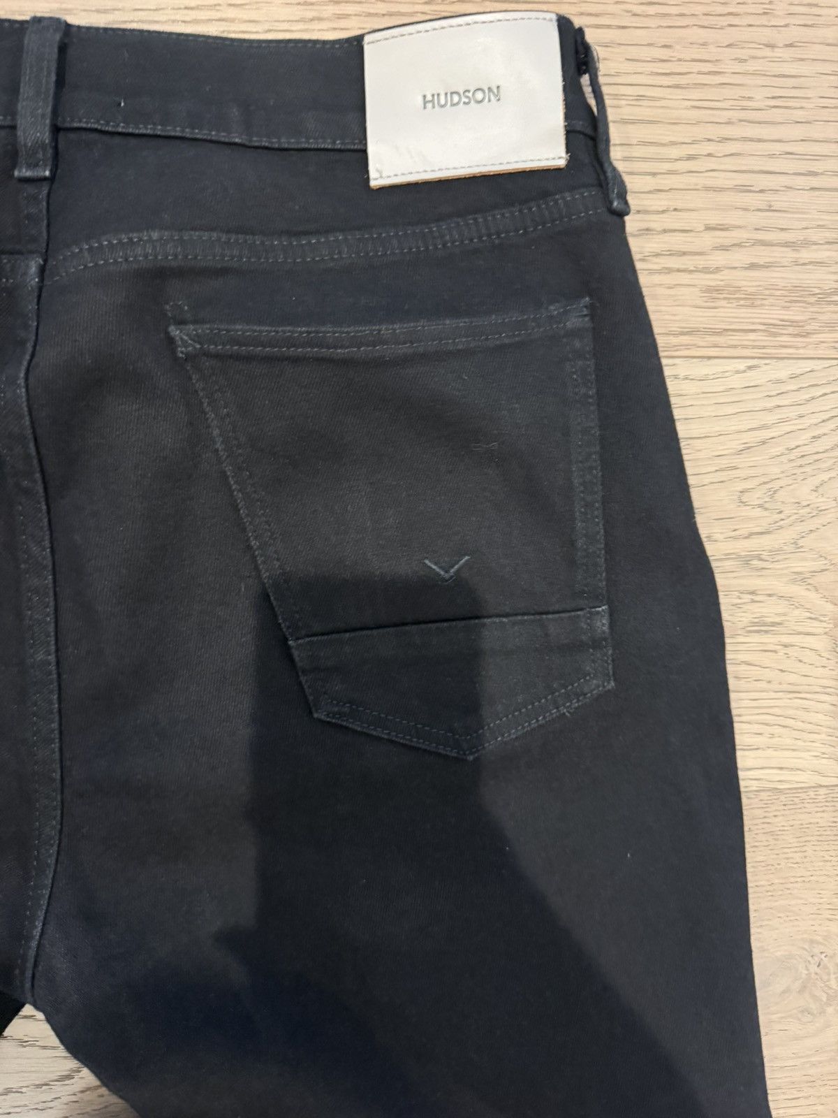 HUDSON Kick Flare Jeans Black – Size 34 (BK1)