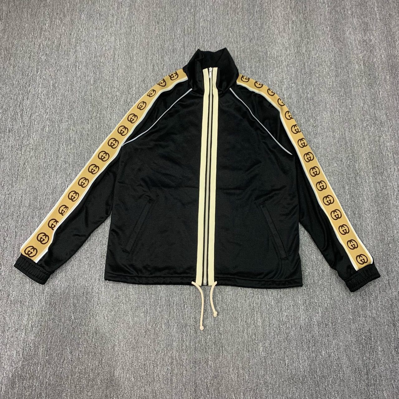 Gucci Gucci double G string label 3M reflective stripe jacket 250 Size US S / EU 44-46 / 1 - 1 Thumbnail