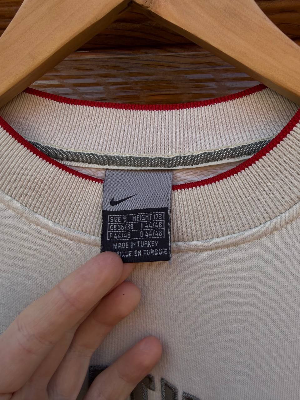 Nike Vintage Nike Athletic Sweatshirt – Size S Size US S / EU 44-46 / 1 - 6 Thumbnail
