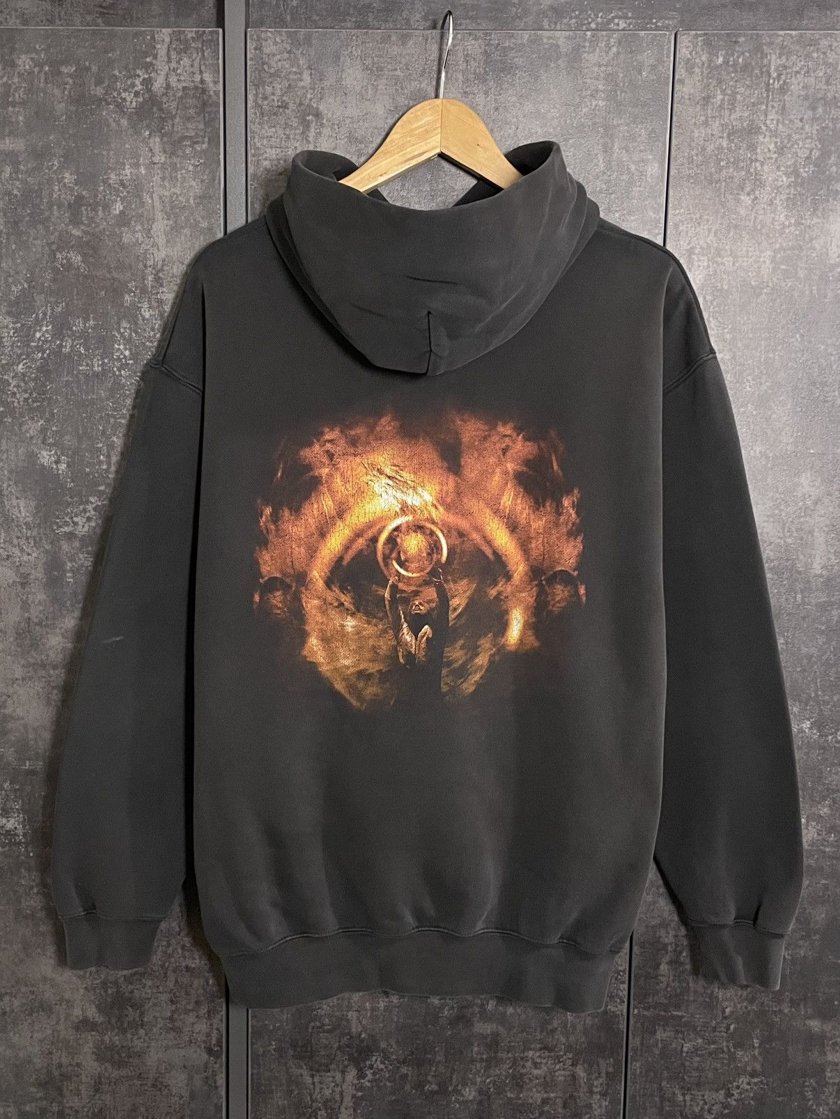 Vintage Vintage Blind Guardian Faded Hoodie Rock Oasis Deftones COF Size US L / EU 52-54 / 3 - 2 Thumbnail