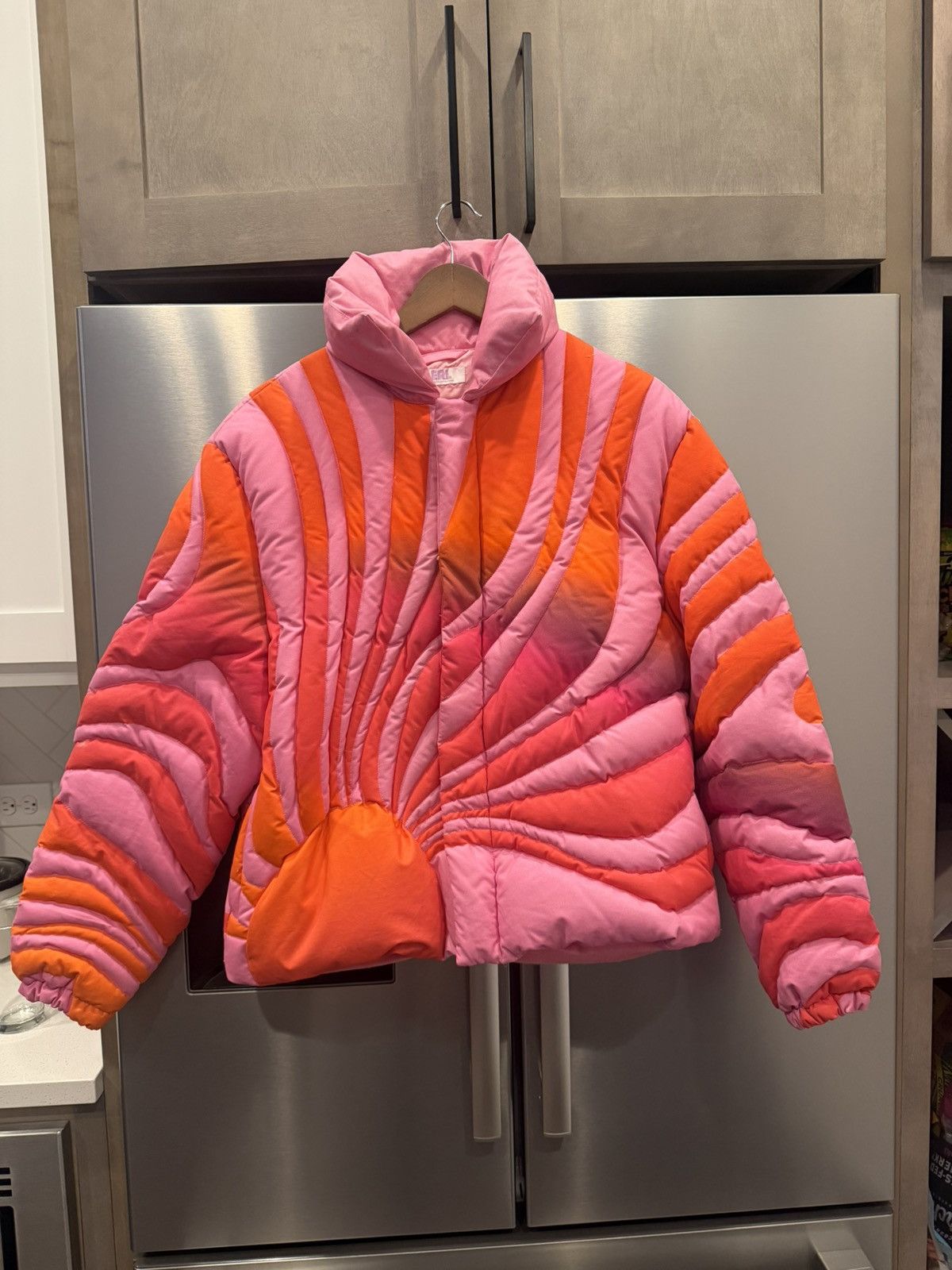 ERL ERL Pink Sunset Puffer Jacket Size US L / EU 52-54 / 3 - 1 Thumbnail