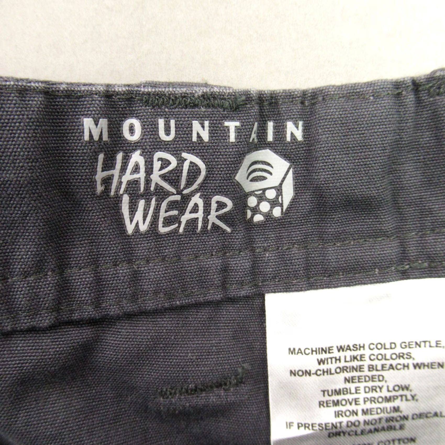 Mountain Hardwear Mountain Hardwear Shorts Mens 34 Cargo Pockets Outdoors Gray Cargo Short Regular 34 Mens Size US 34 / EU 50 - 3 Thumbnail